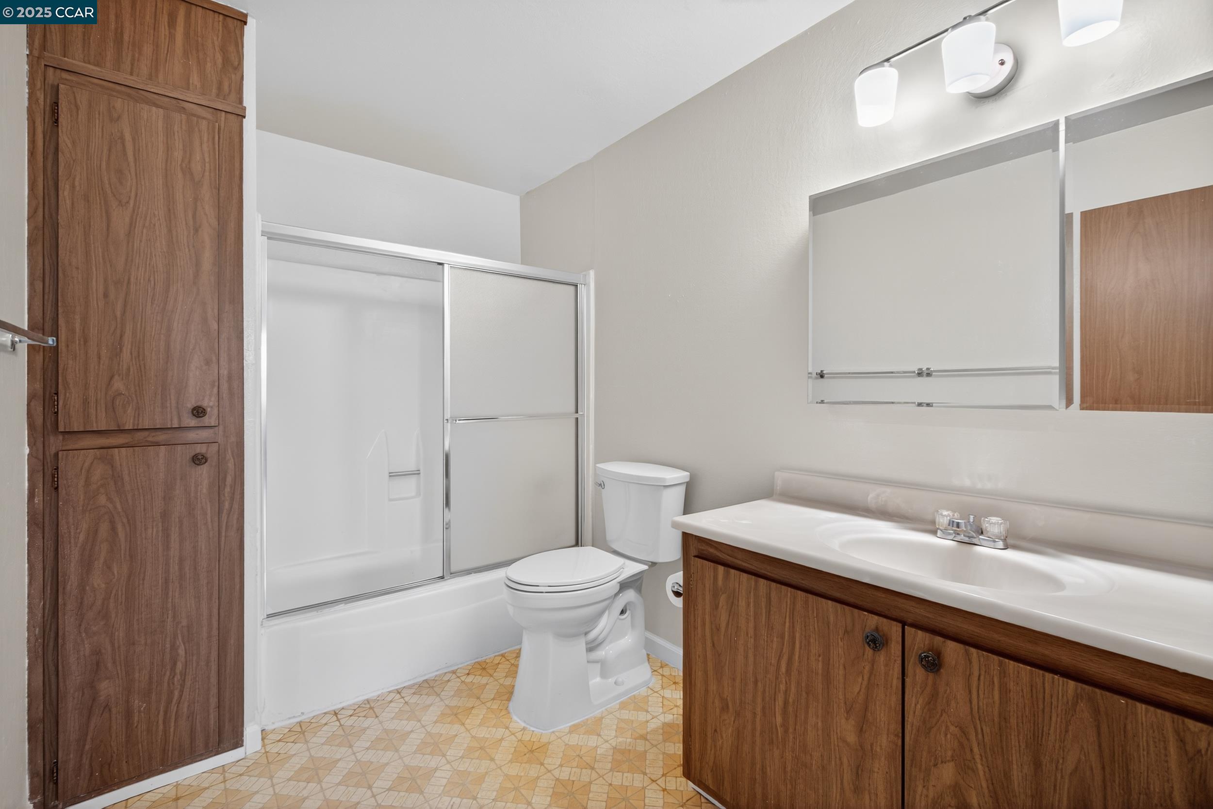 5450 Concord Blvd Unit: G2