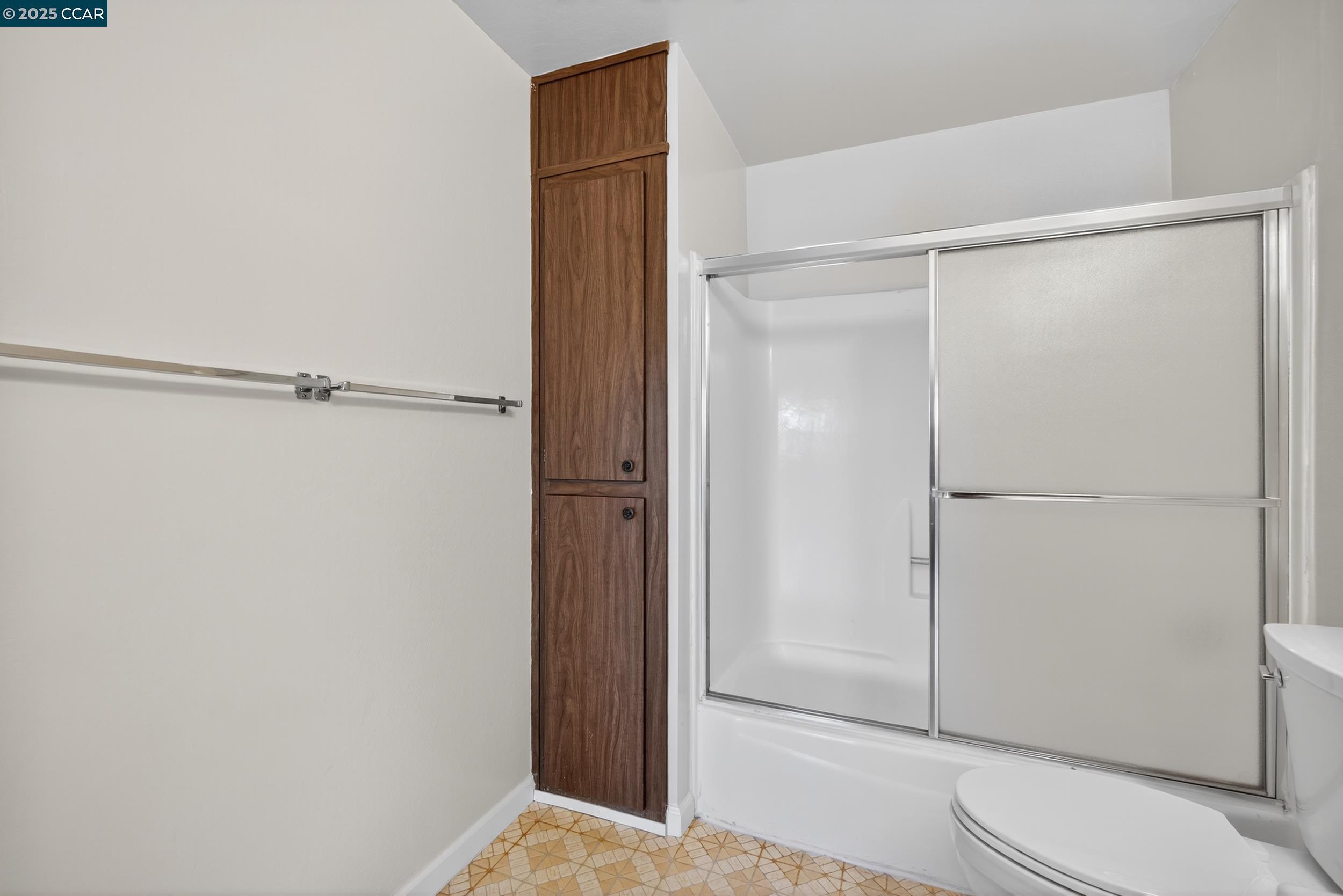 5450 Concord Blvd Unit: G2