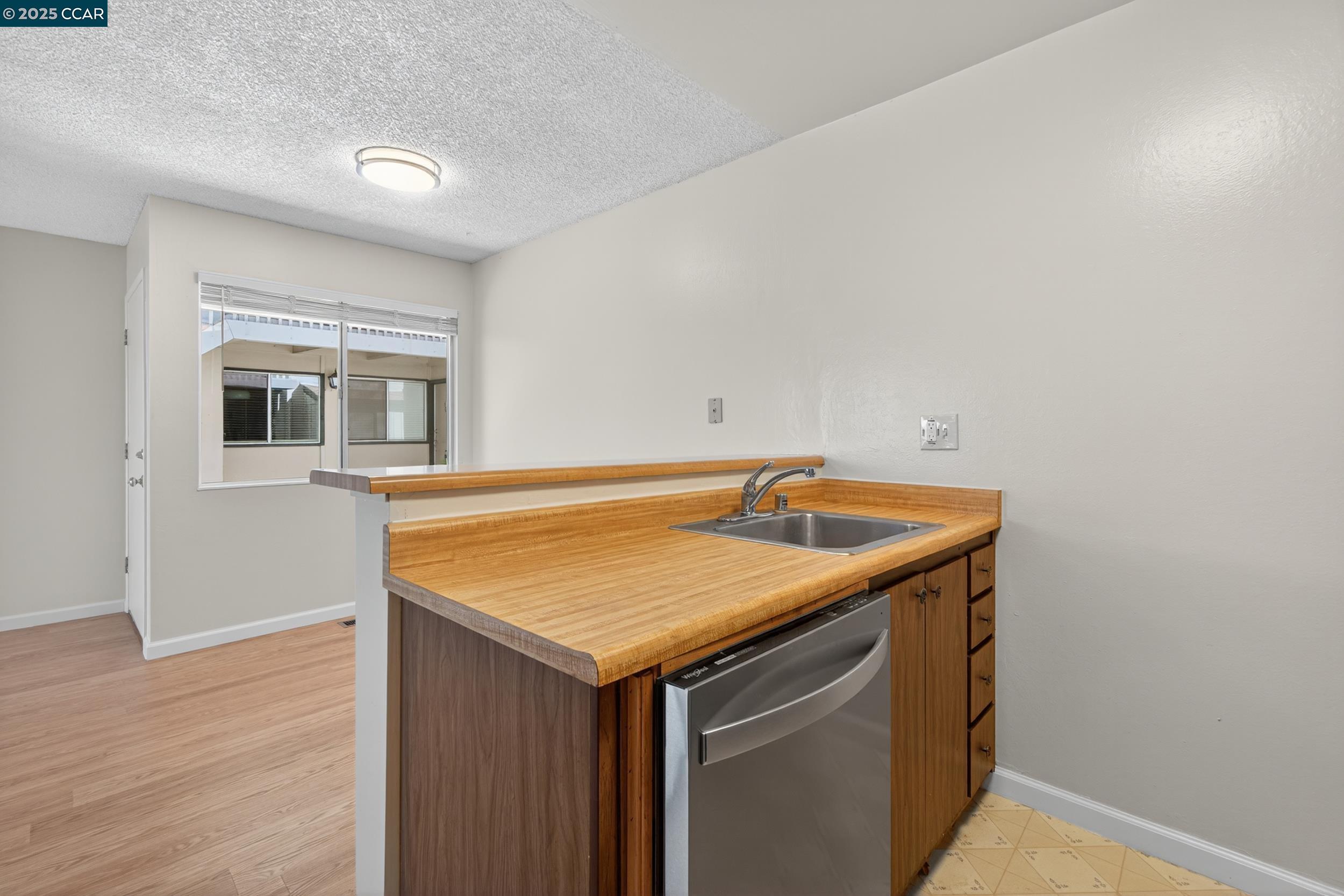 5450 Concord Blvd Unit: G2