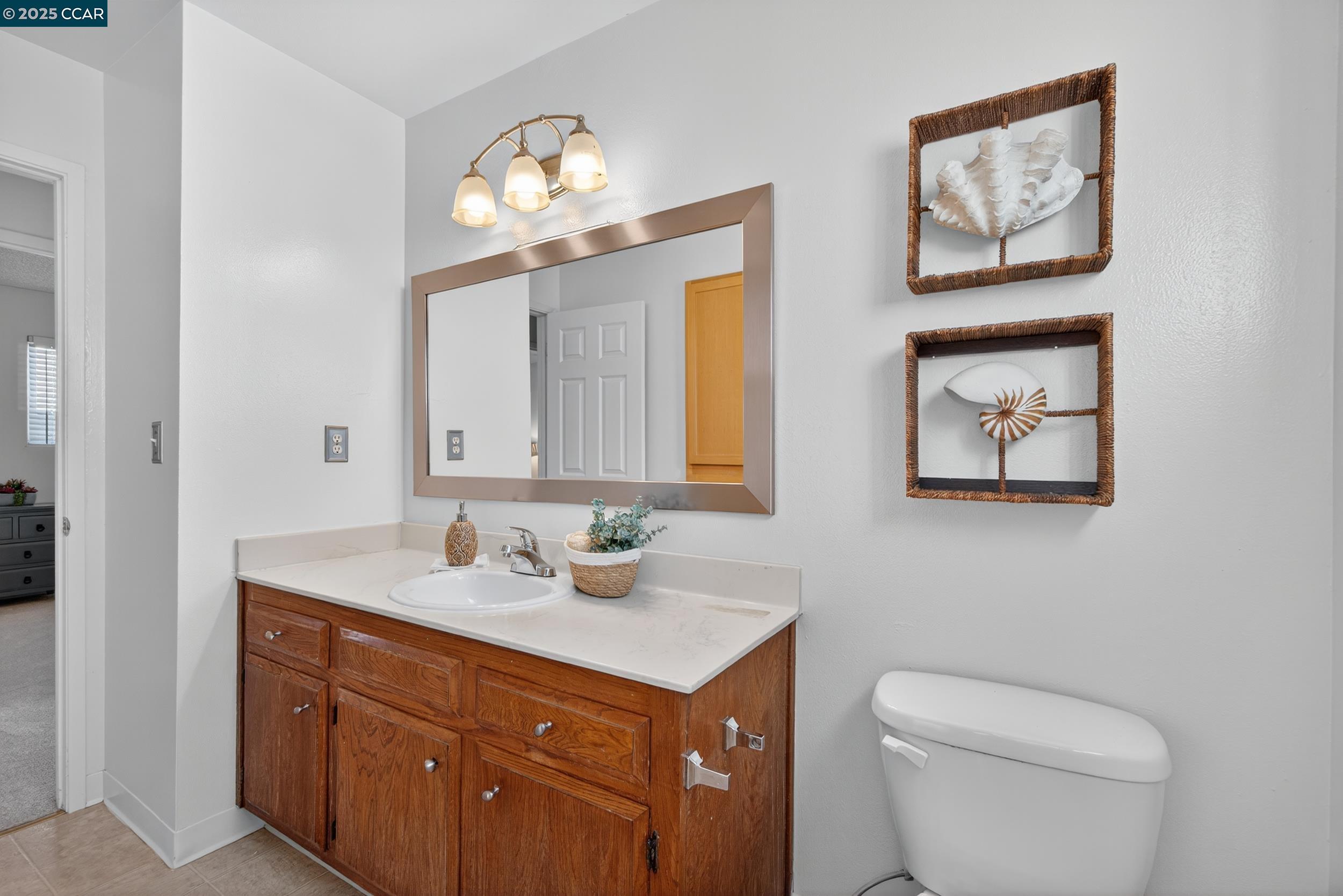 3904 Meadowbrook Cir