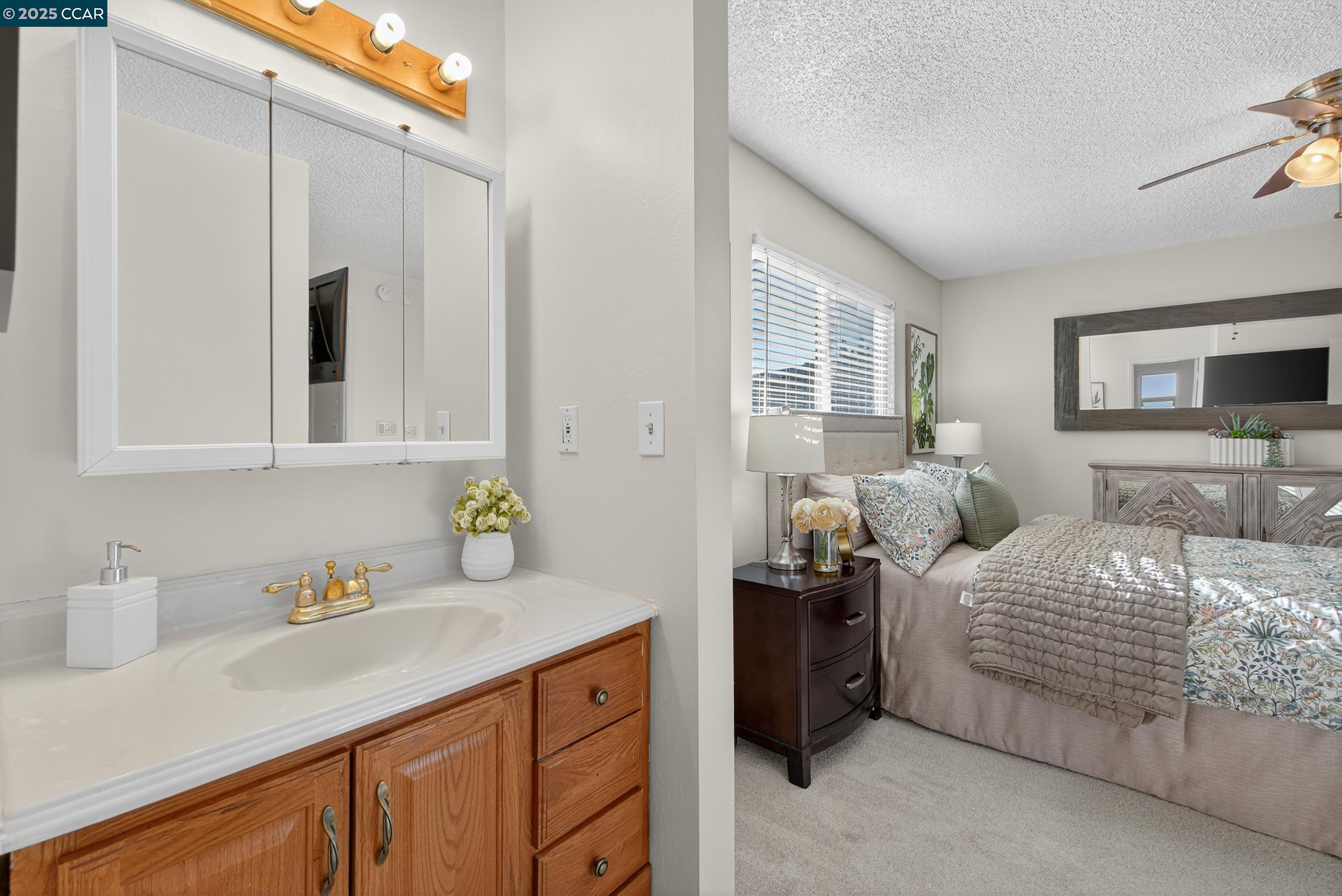 3904 Meadowbrook Cir