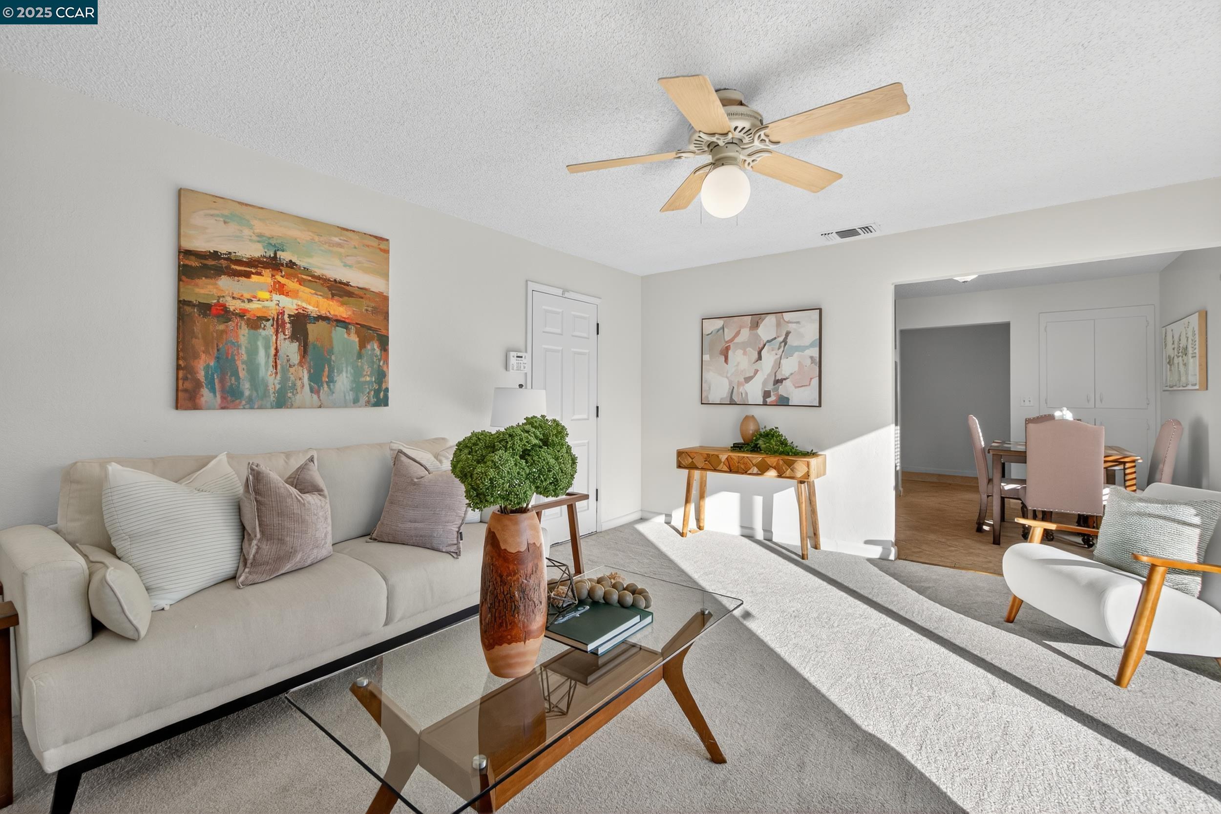 3904 Meadowbrook Cir