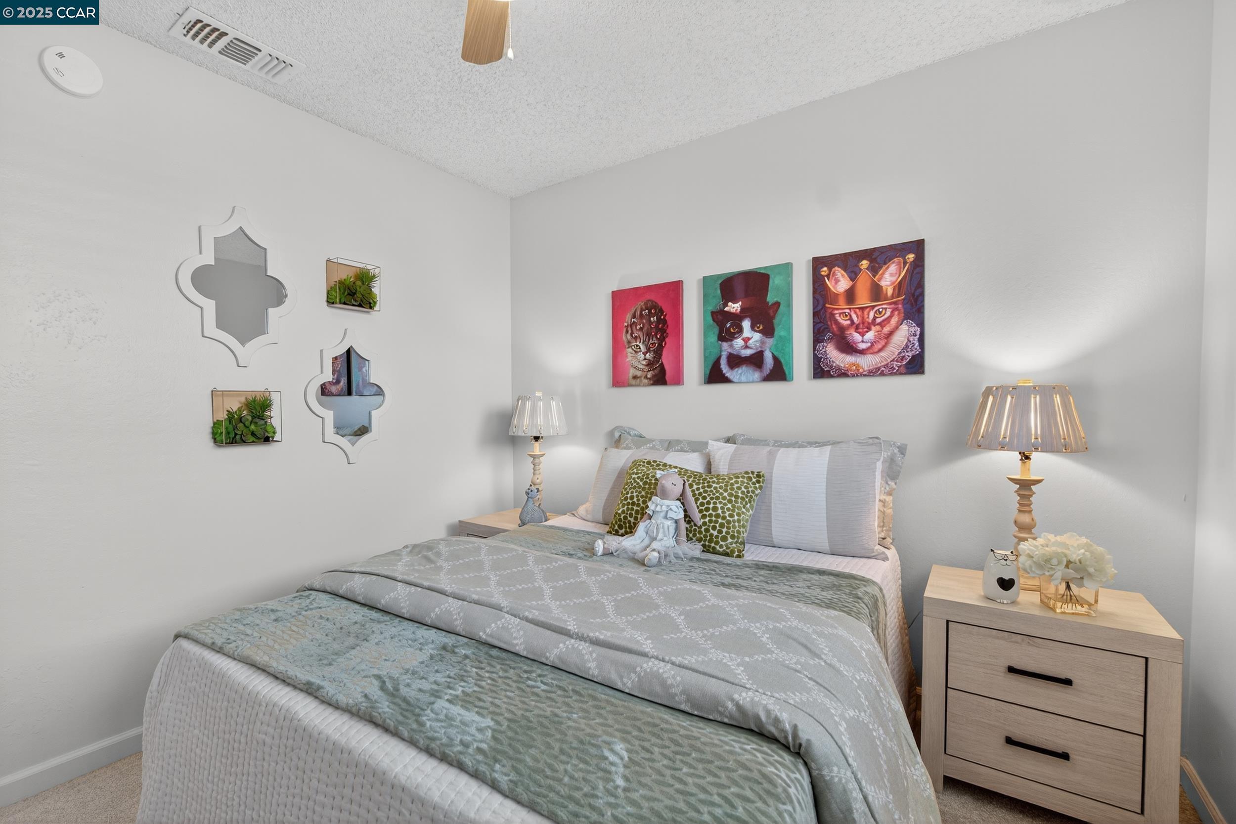 3904 Meadowbrook Cir