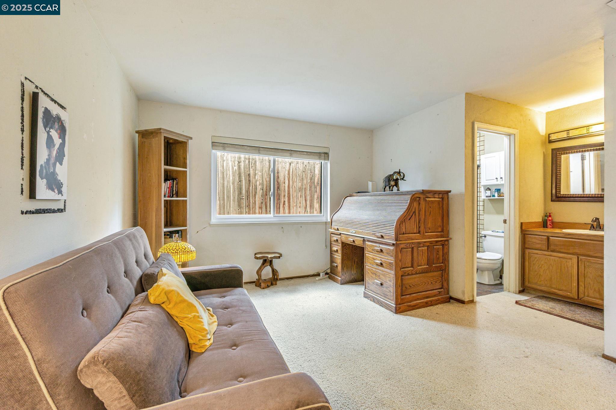 166 Canyon Lake Dr