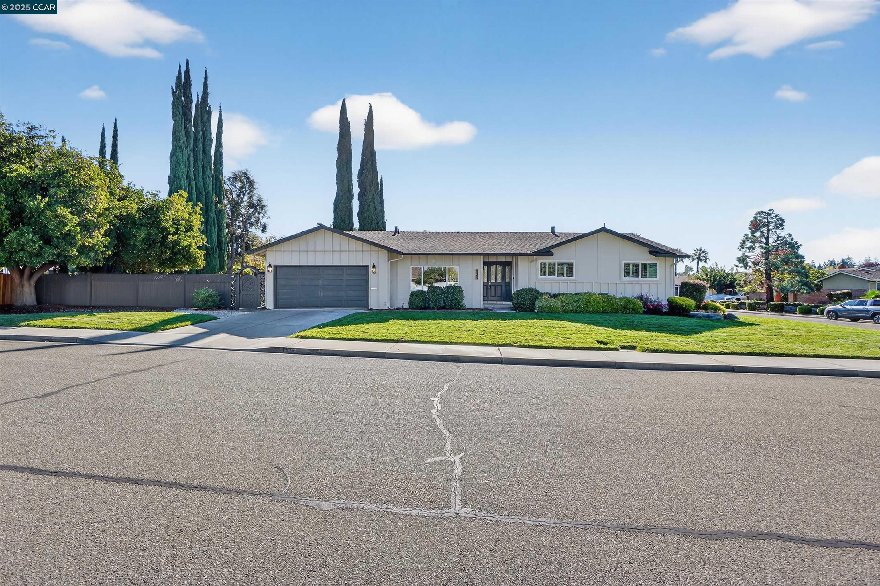 2365 Shannon Ln, Walnut Creek