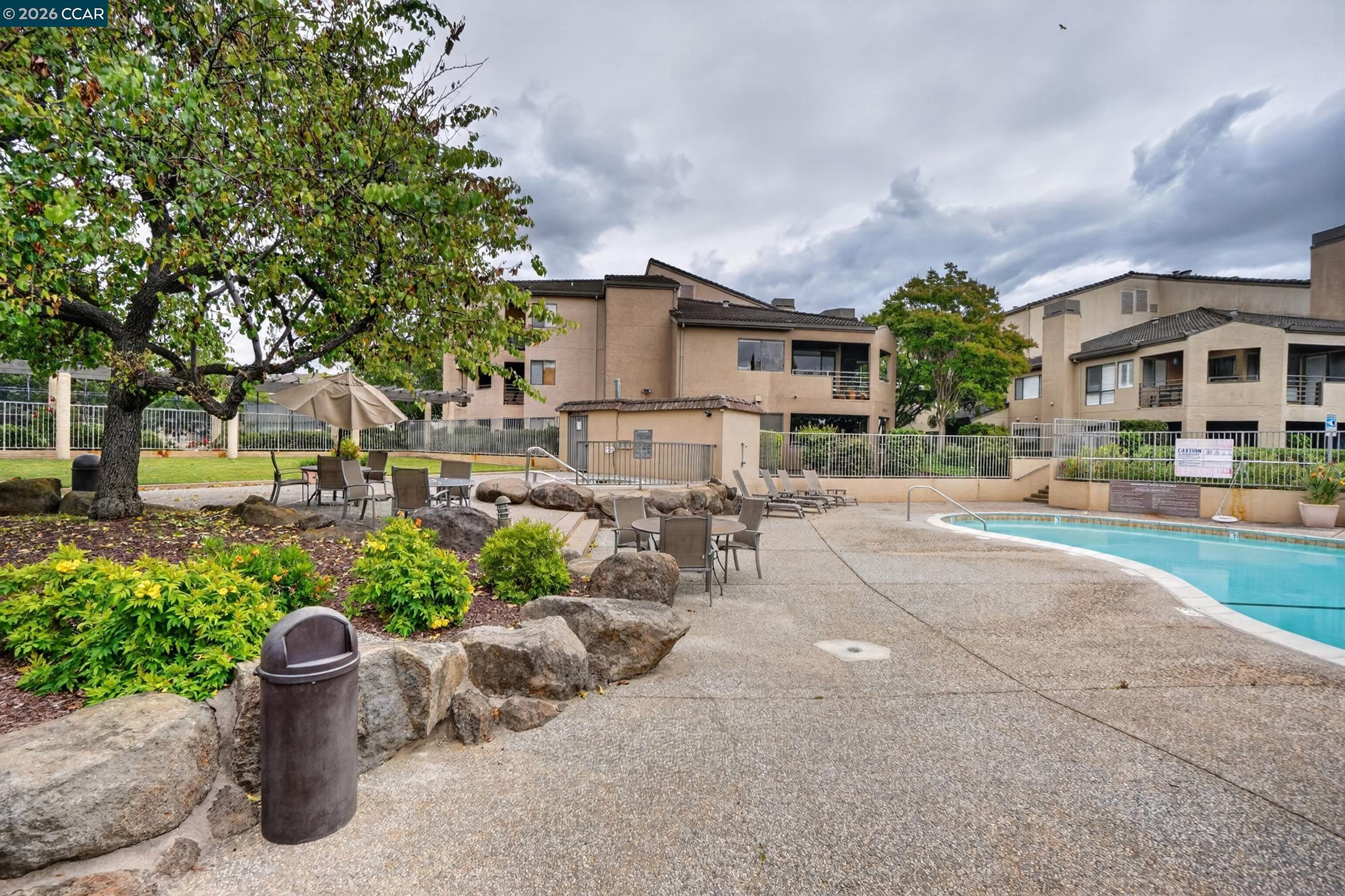 39078 Guardino Dr # 209