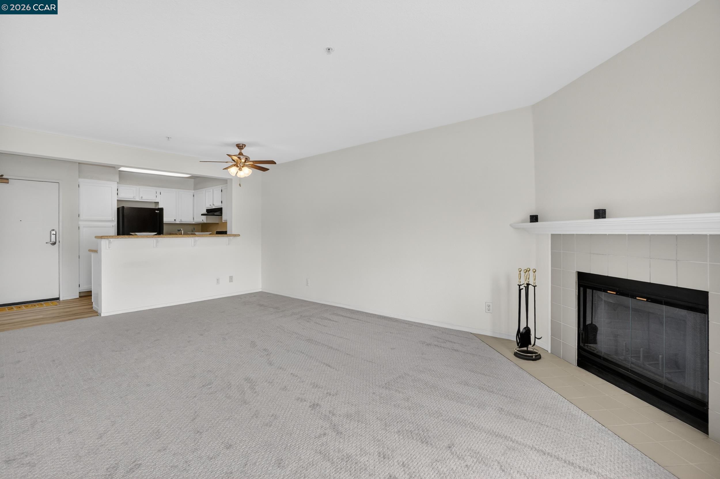 39078 Guardino Dr # 209