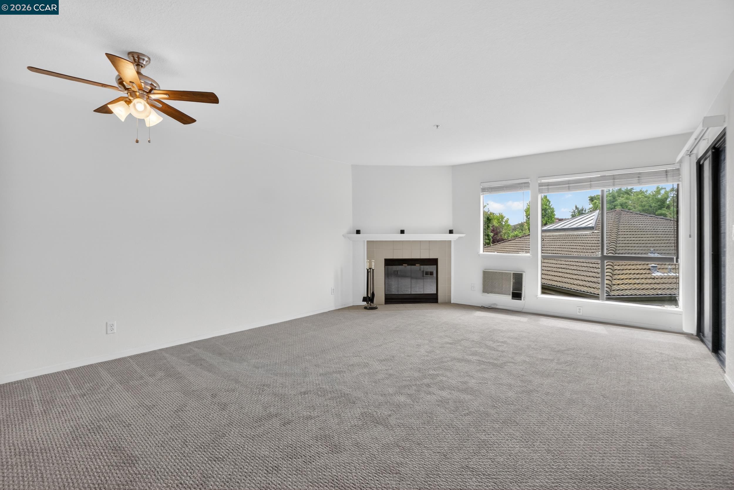 39078 Guardino Dr # 209