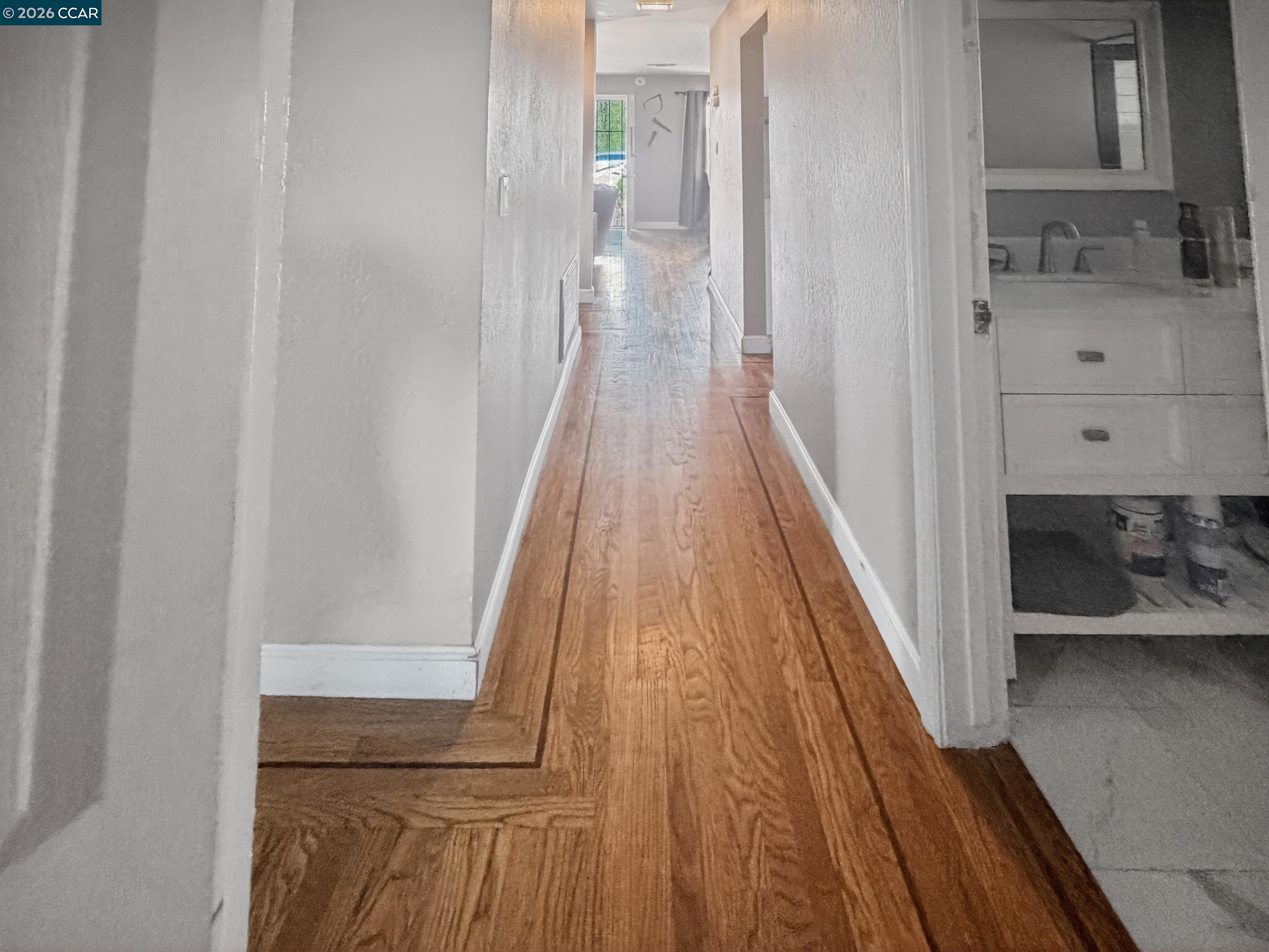 213 Stephen St