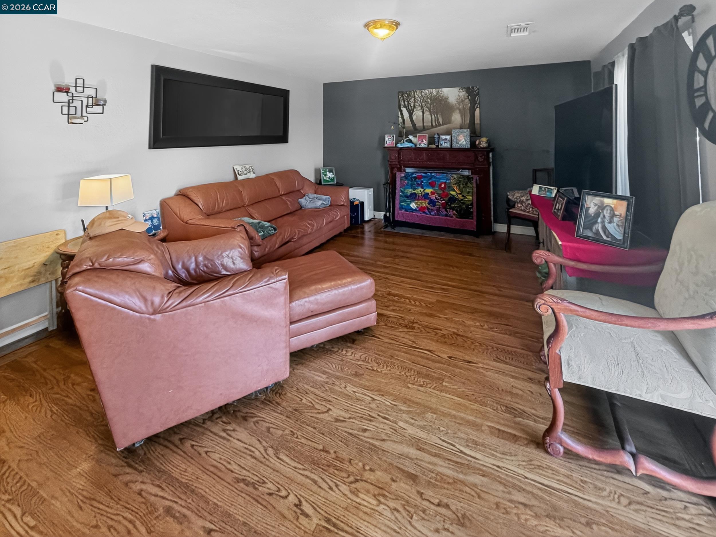213 Stephen St