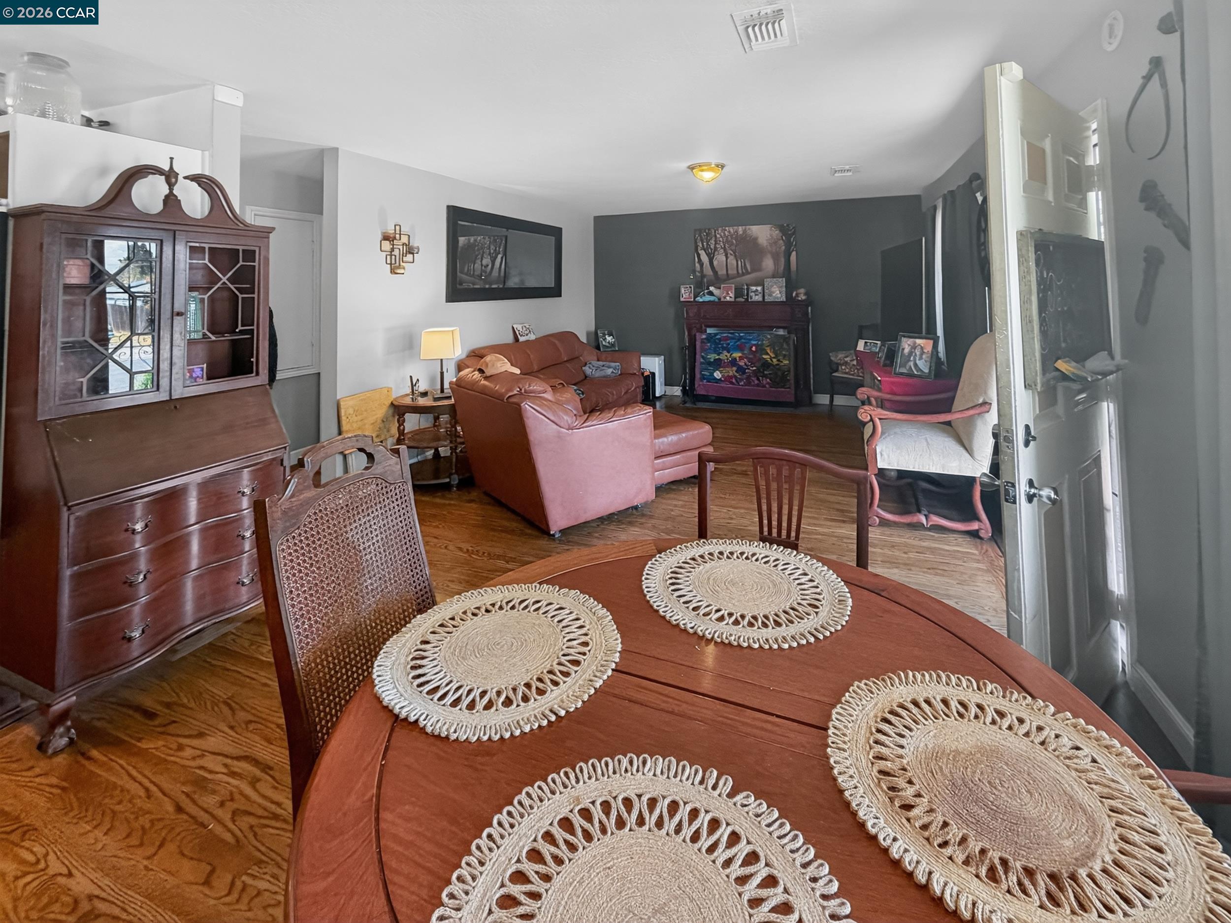 213 Stephen St
