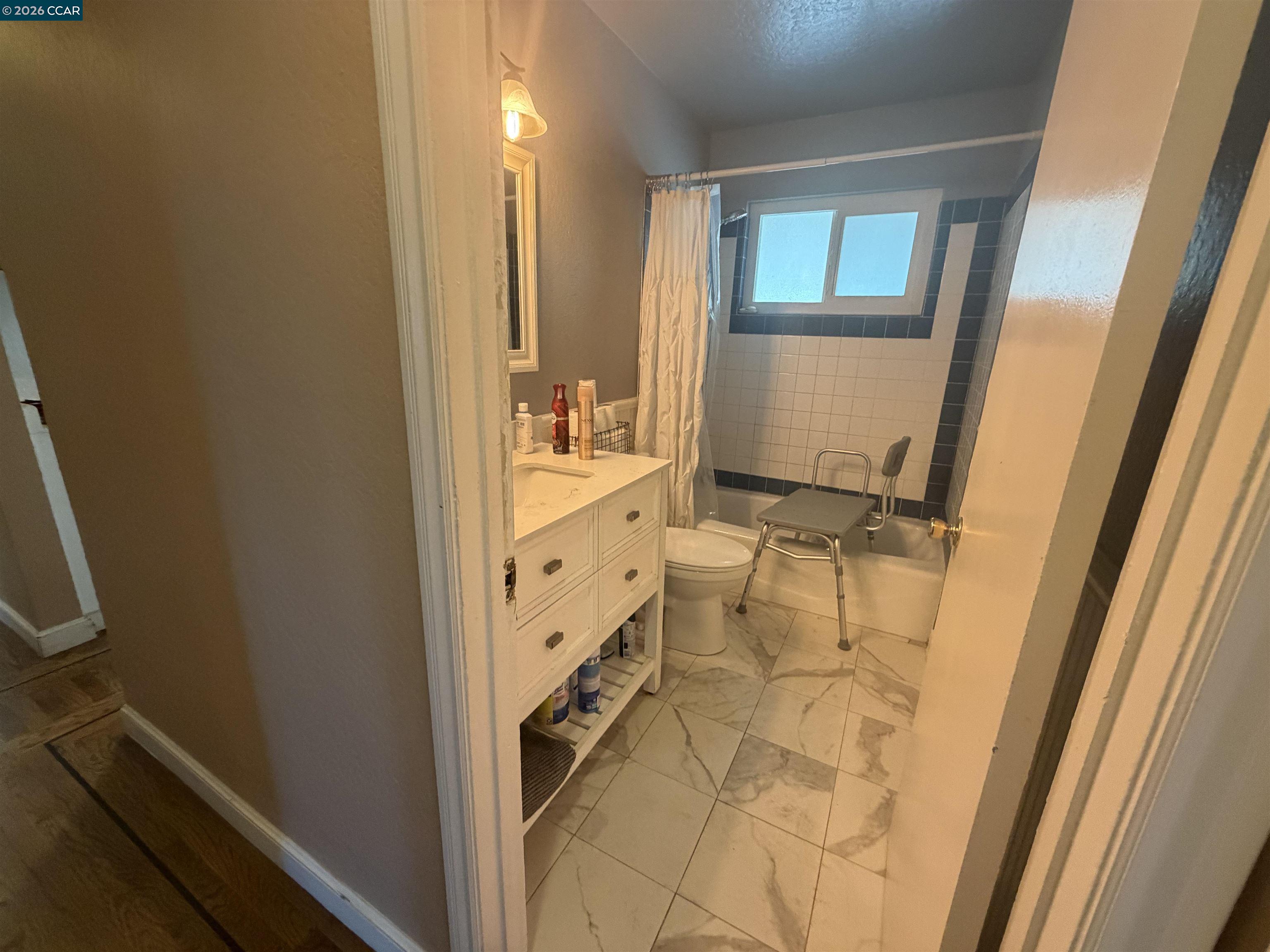 213 Stephen St