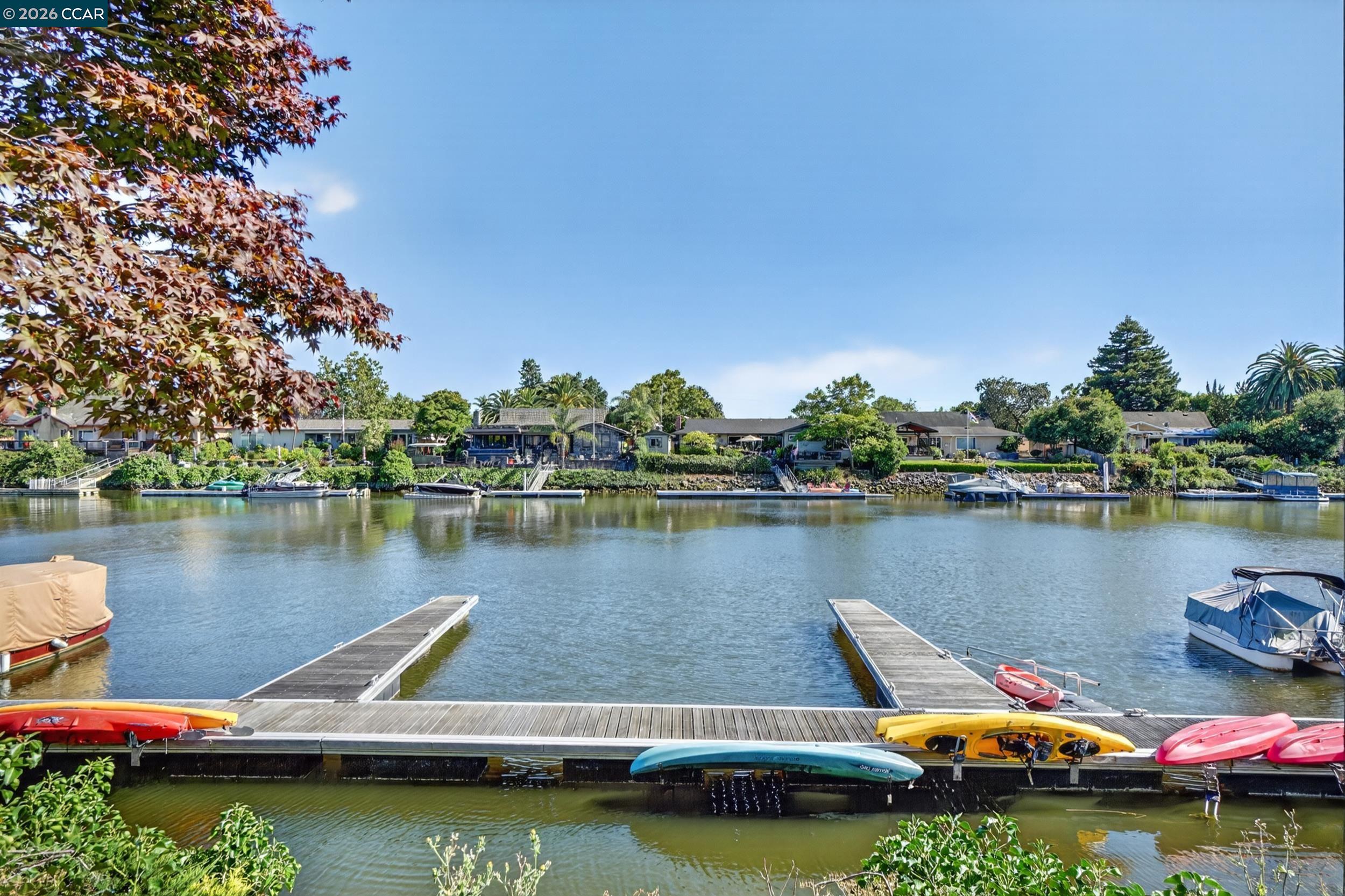 897 Marina Dr