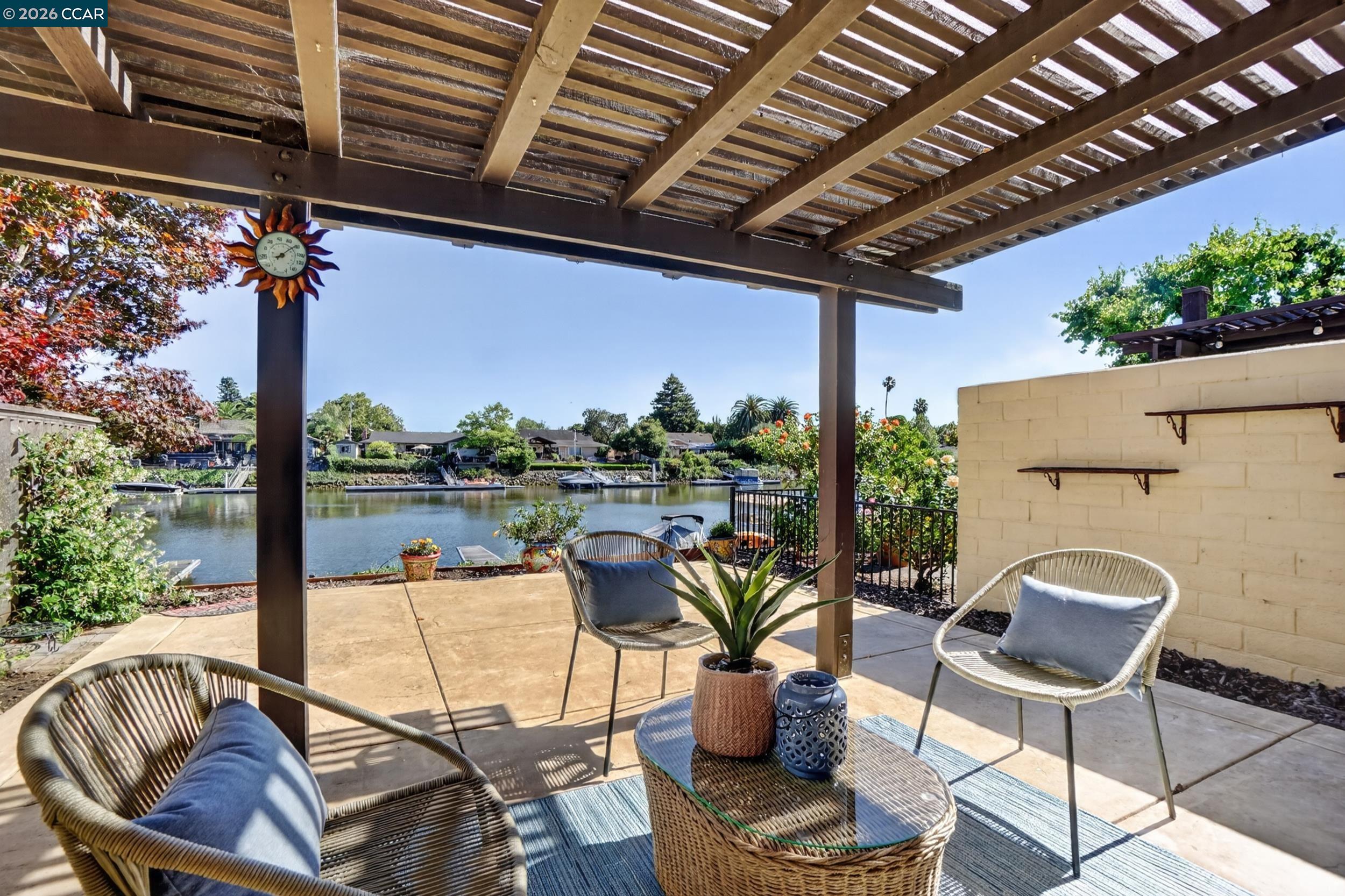 897 Marina Dr