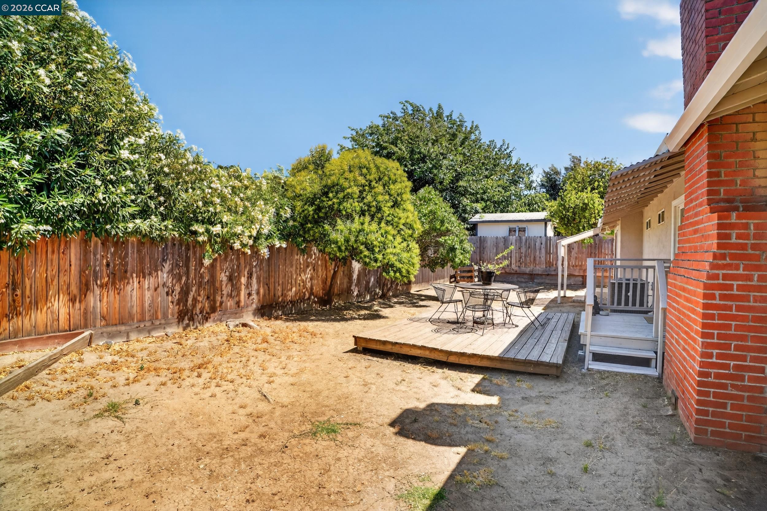 4249 Ridge Dr