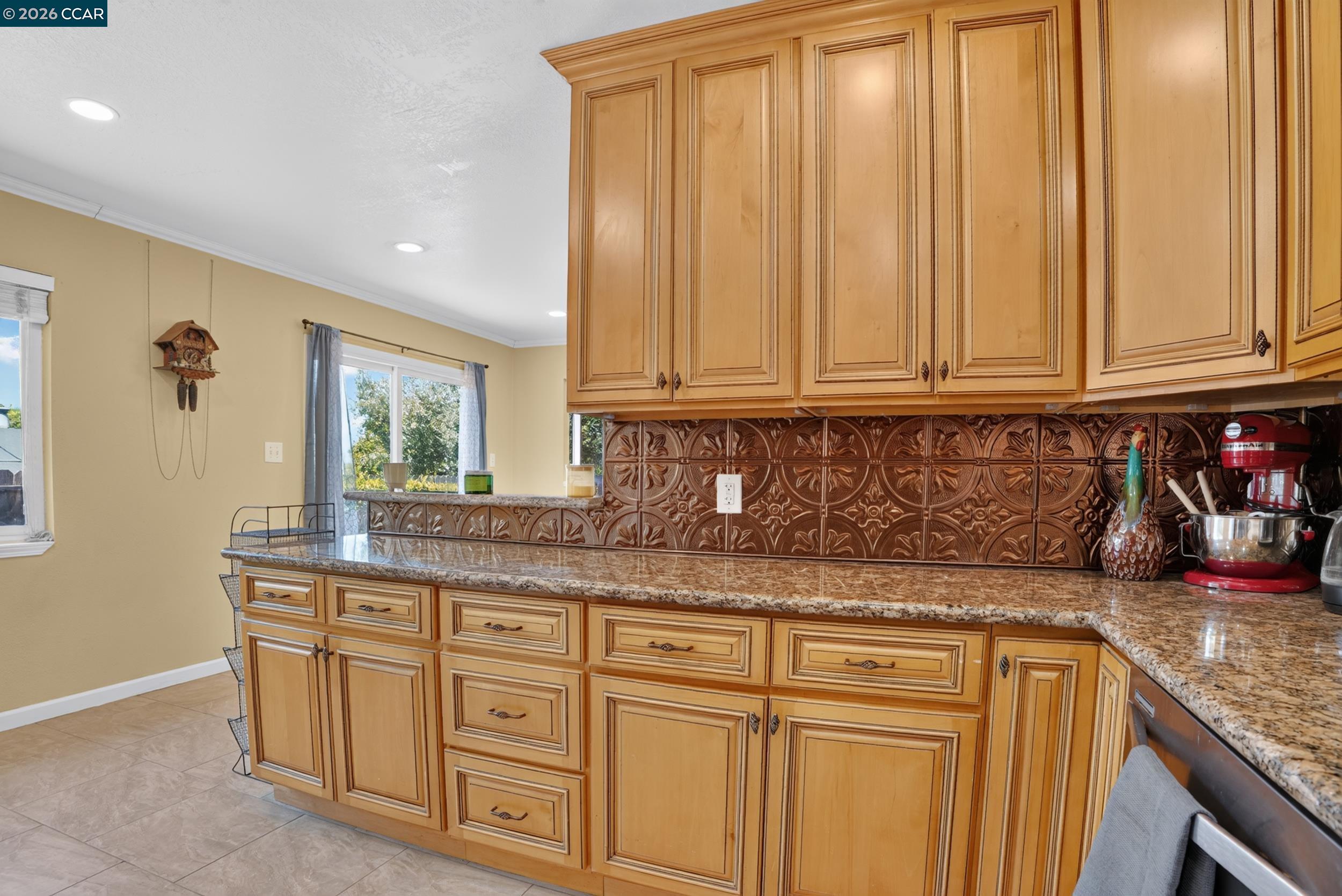 4249 Ridge Dr