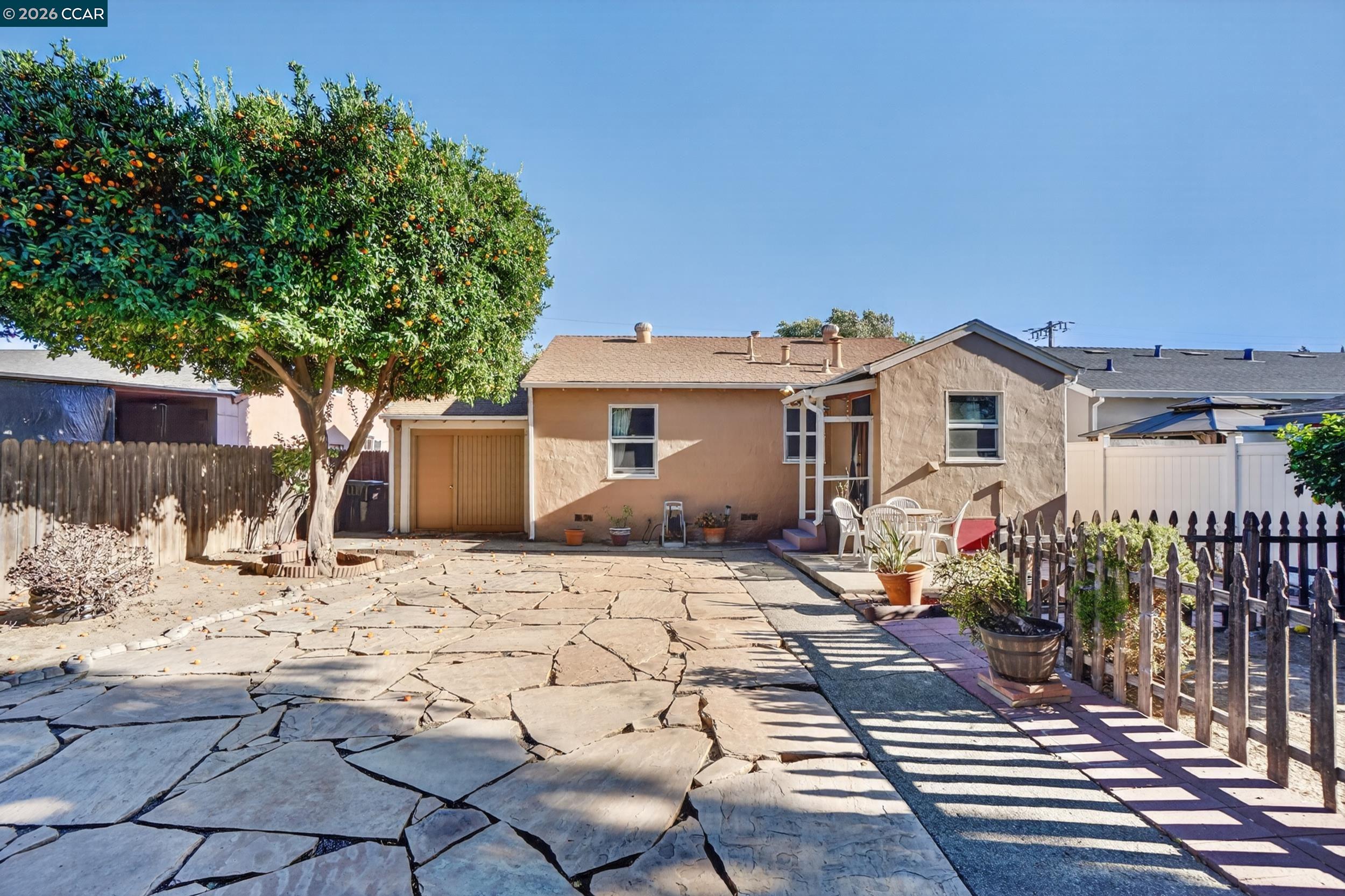 310 W Madill St