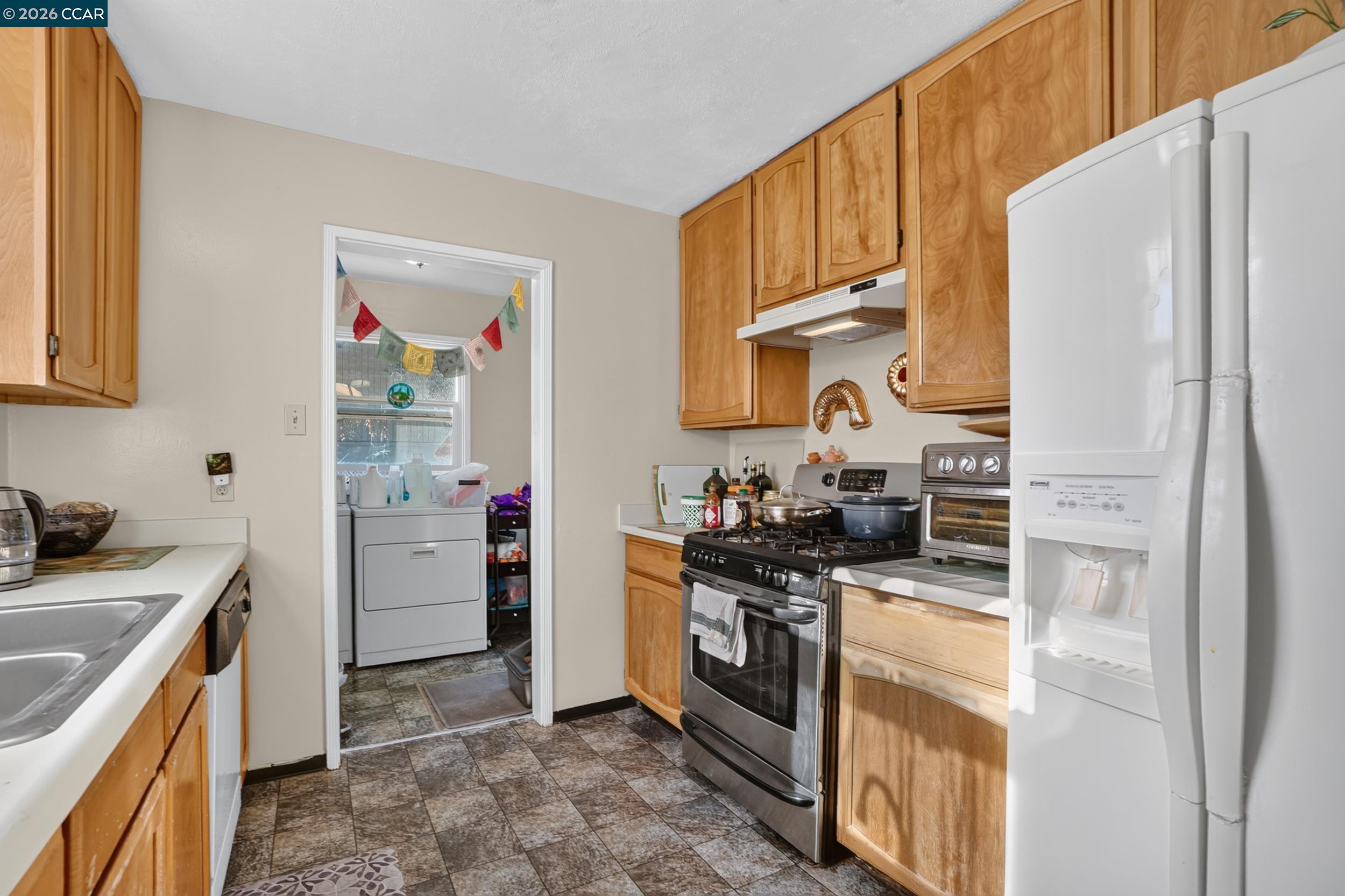 310 W Madill St
