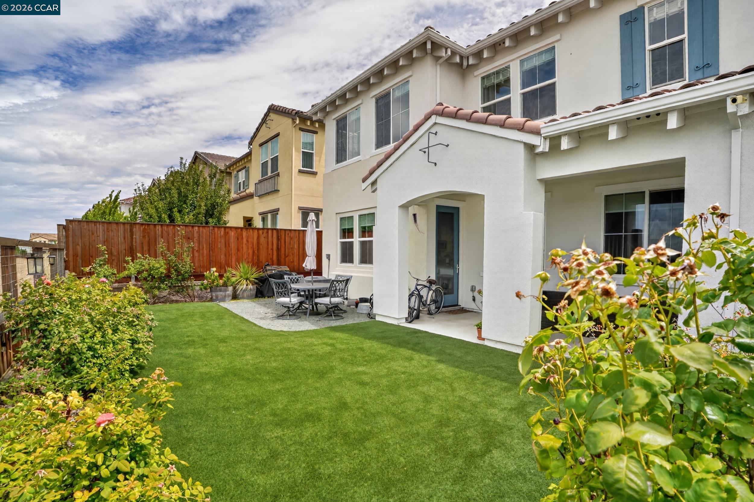 2780 Lily Ct