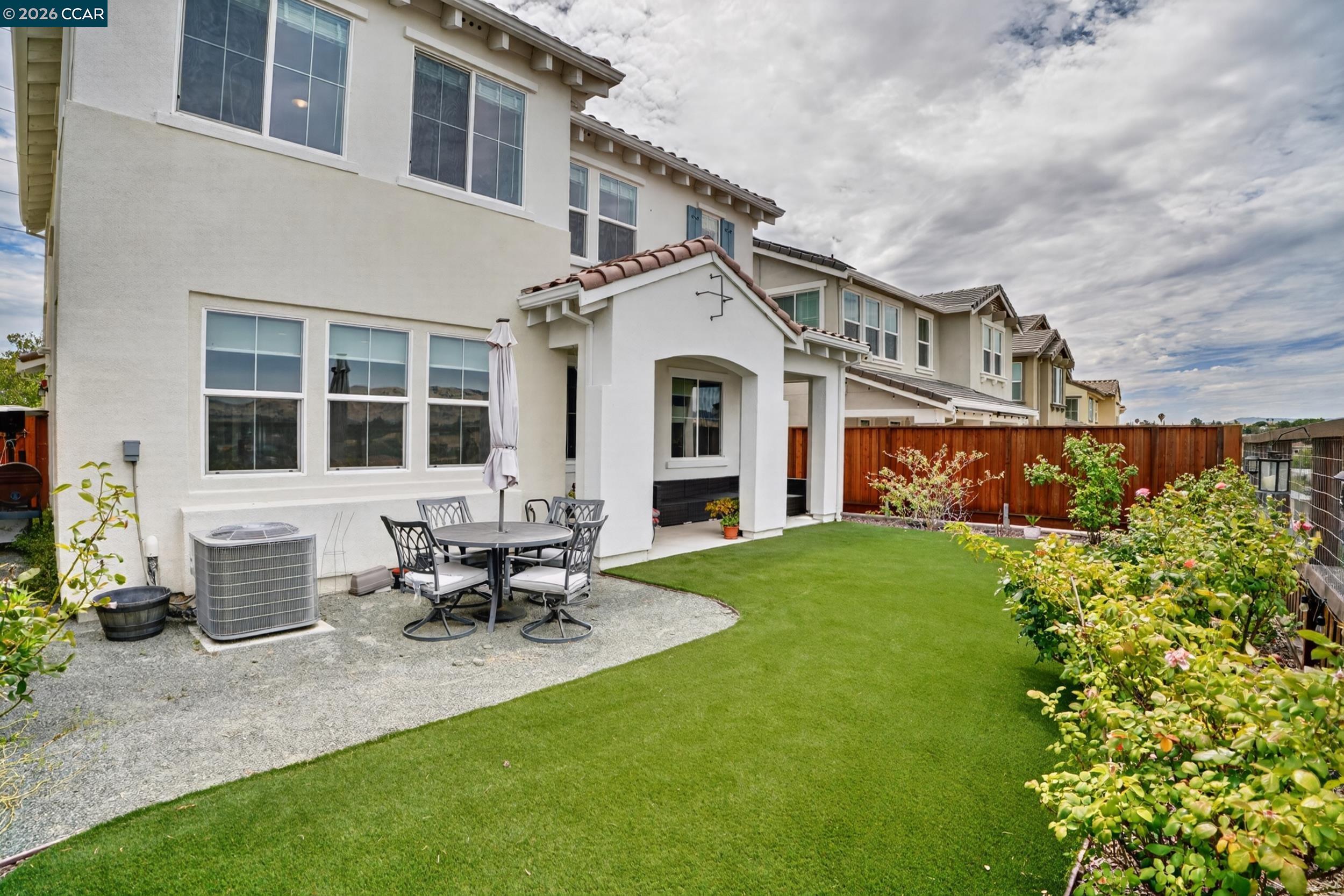 2780 Lily Ct