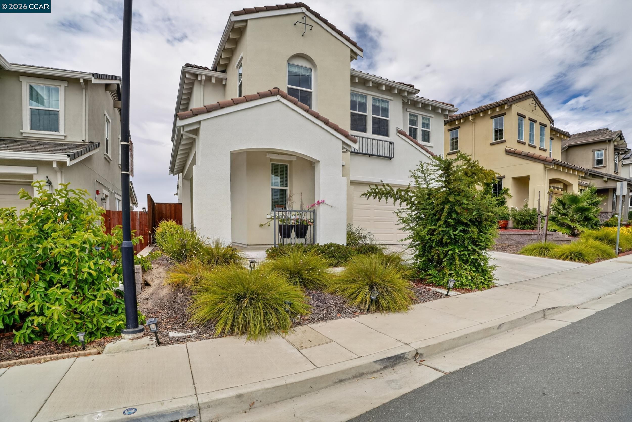 2780 Lily Ct