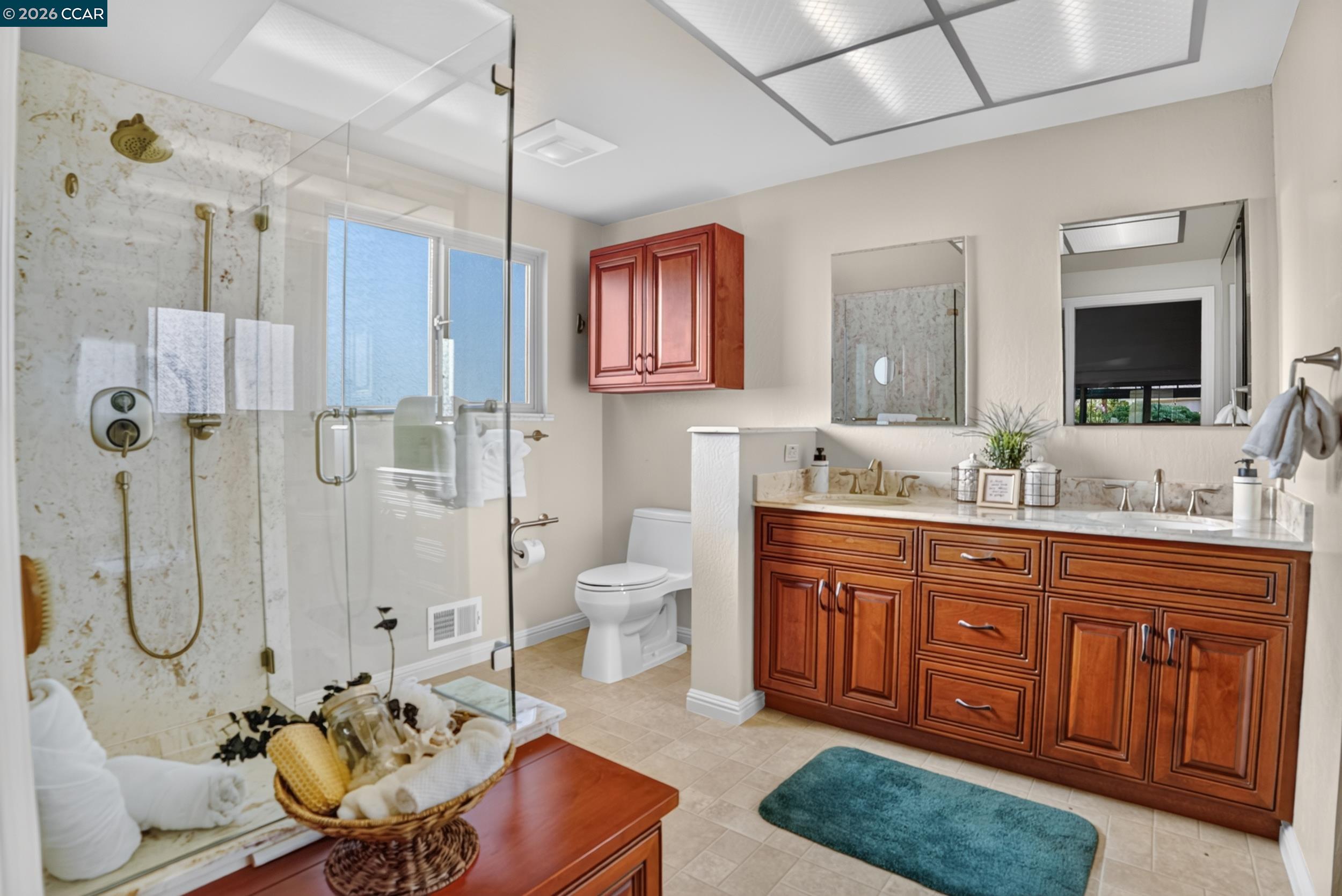8 Casey Glen Ct