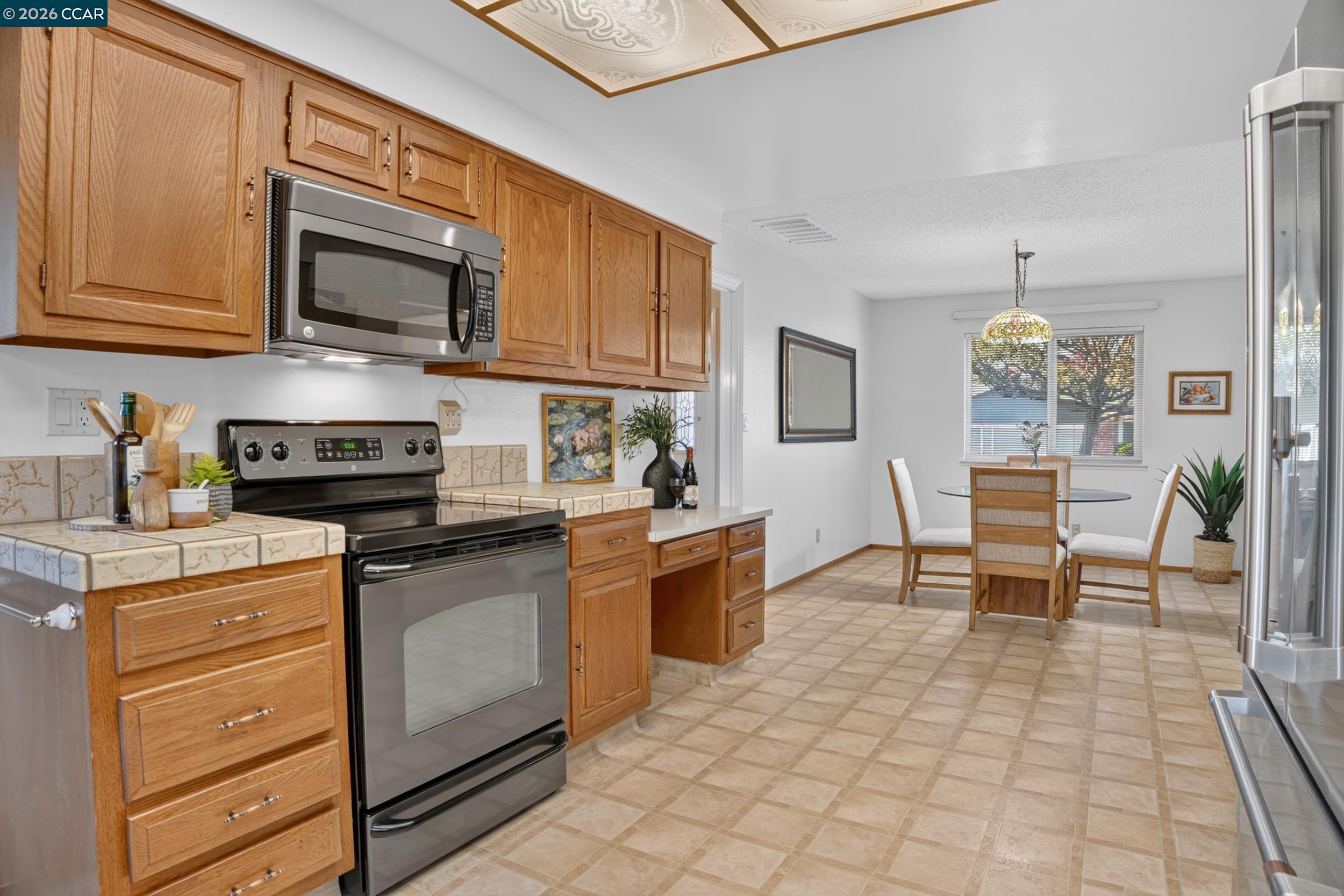 8 Casey Glen Ct