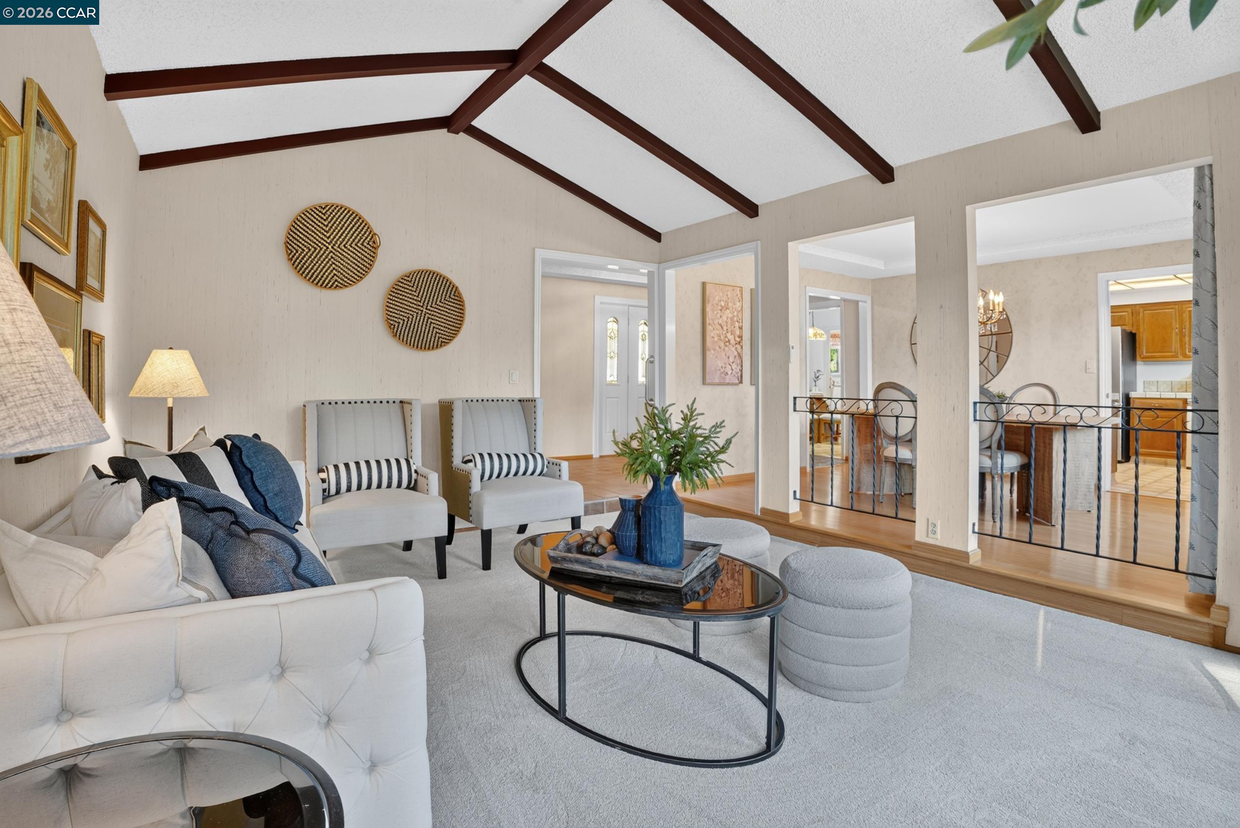 8 Casey Glen Ct