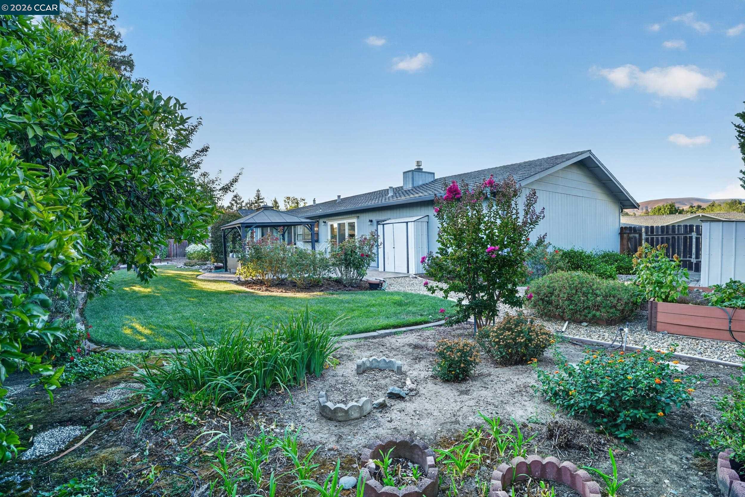 8 Casey Glen Ct
