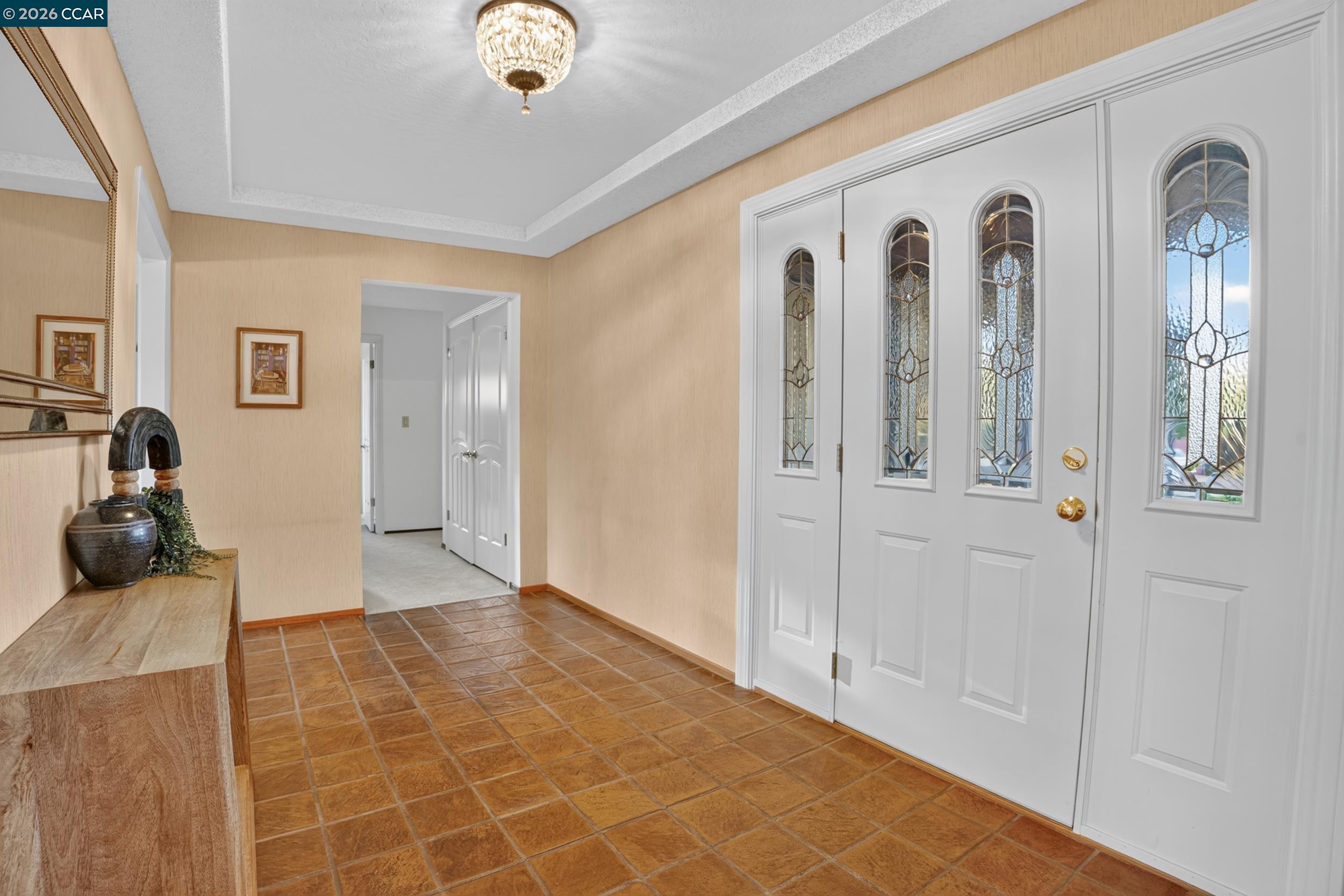 8 Casey Glen Ct