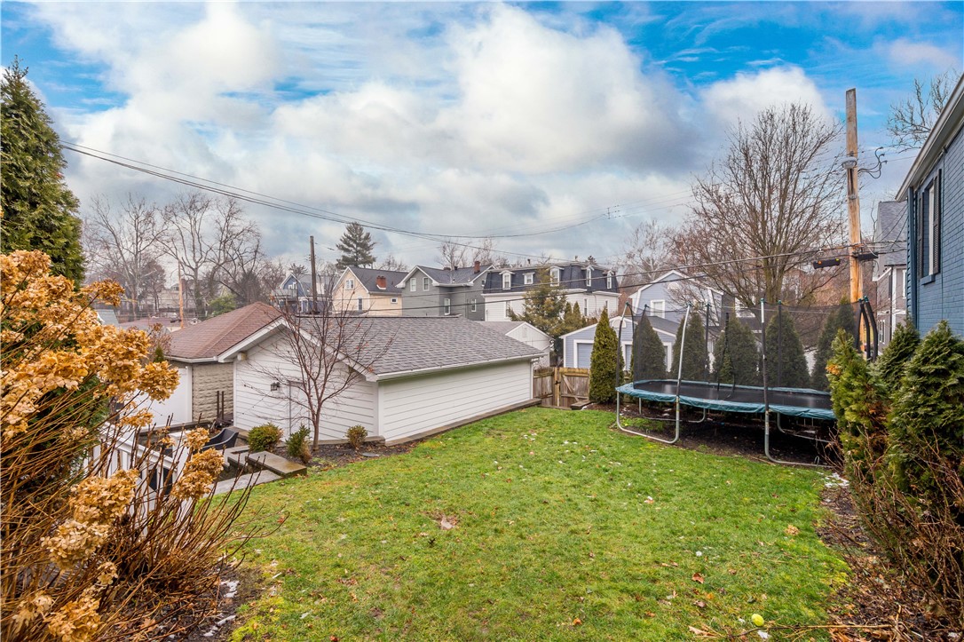 319 Henry Avenue