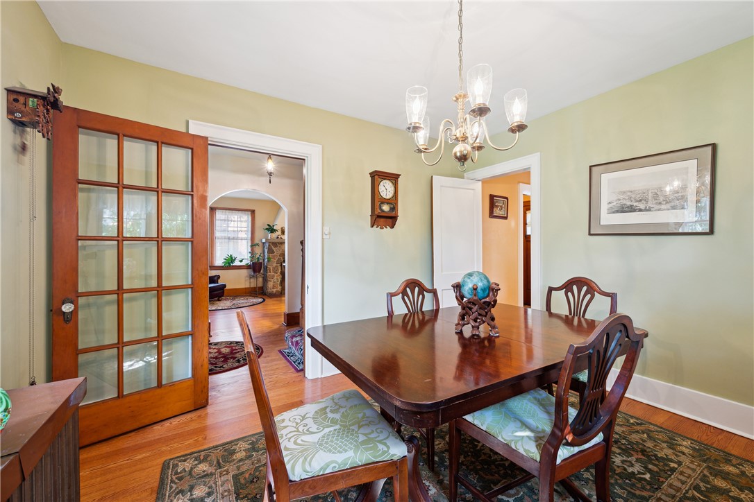 1207 Colonial Place