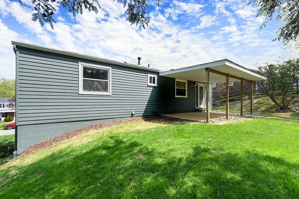 327 Chickasaw Ave