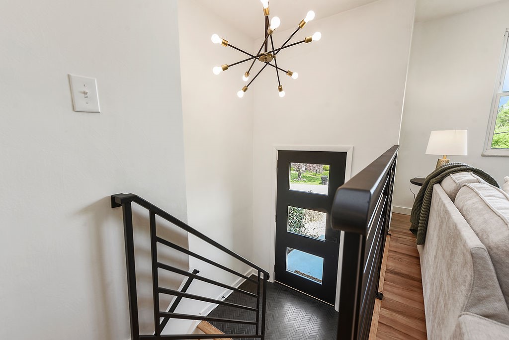 327 Chickasaw Ave