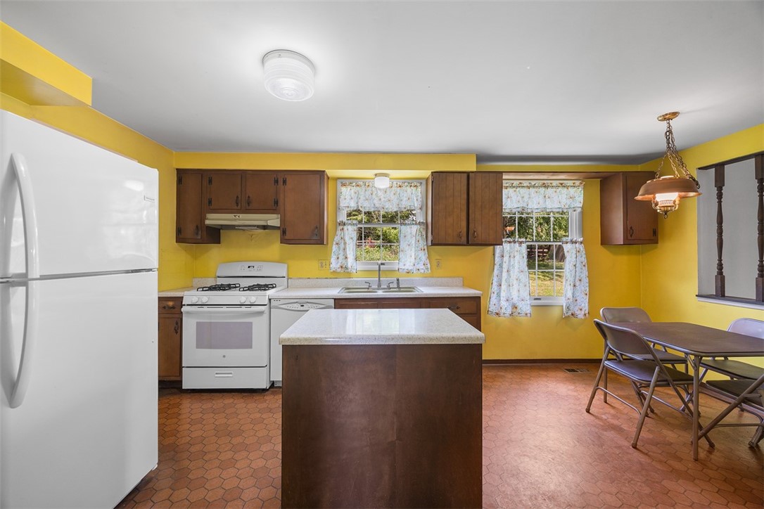 142 Kenney Drive