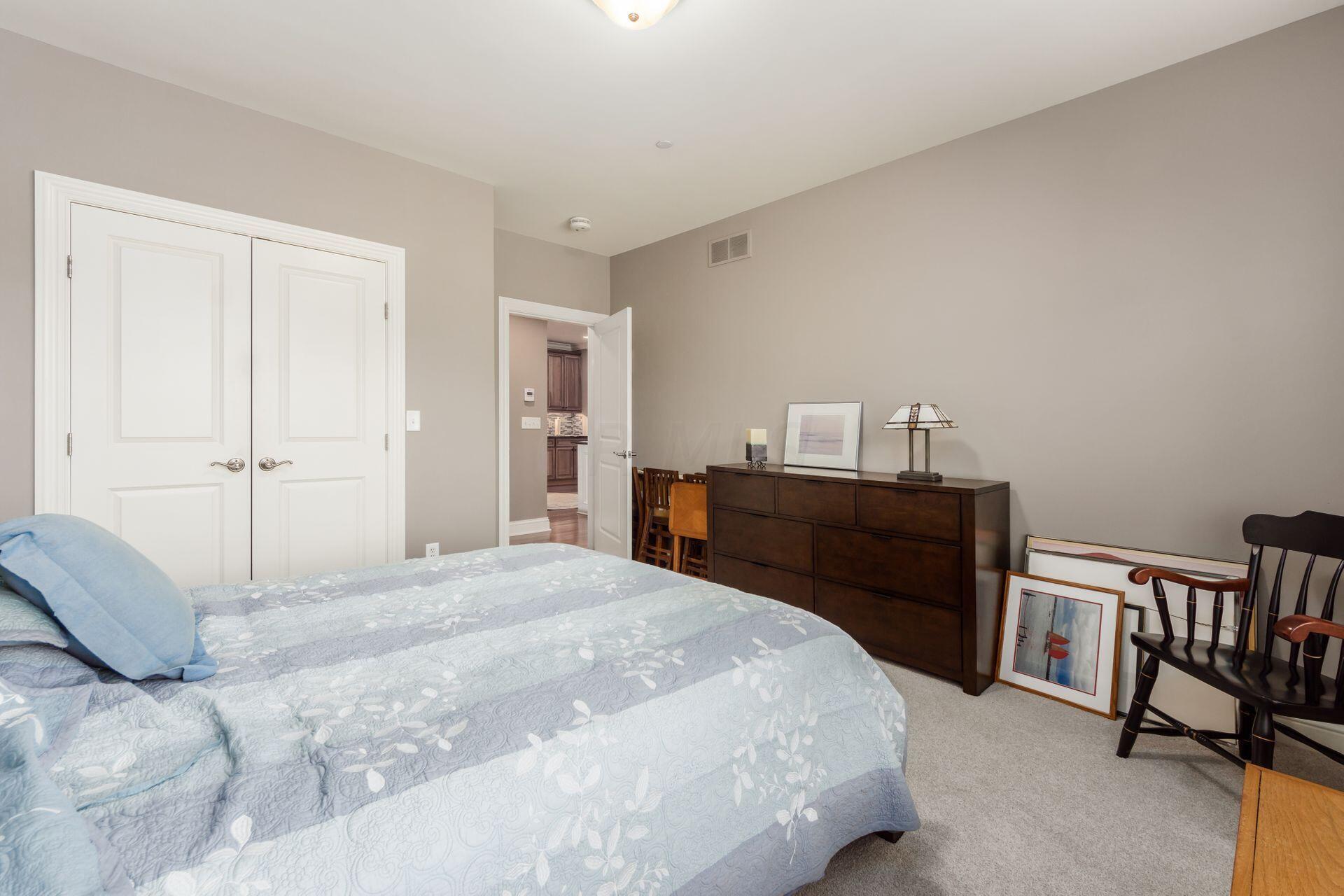 3175 Tremont Road, 401