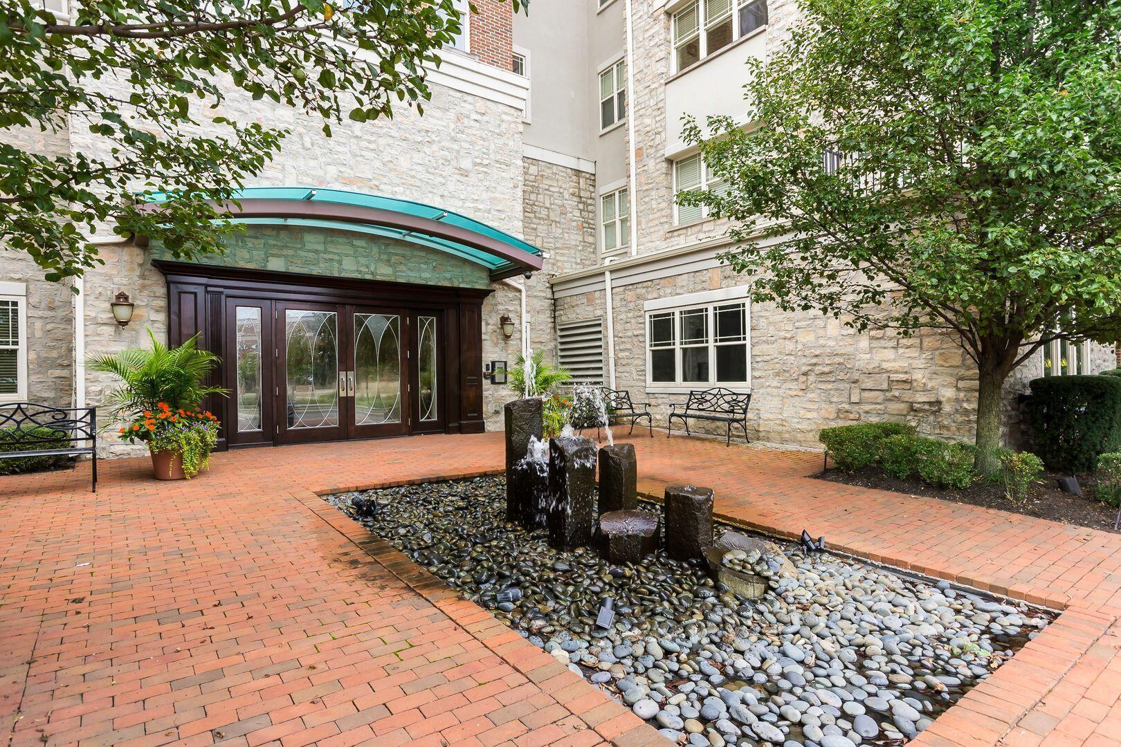 3175 Tremont Road, 401