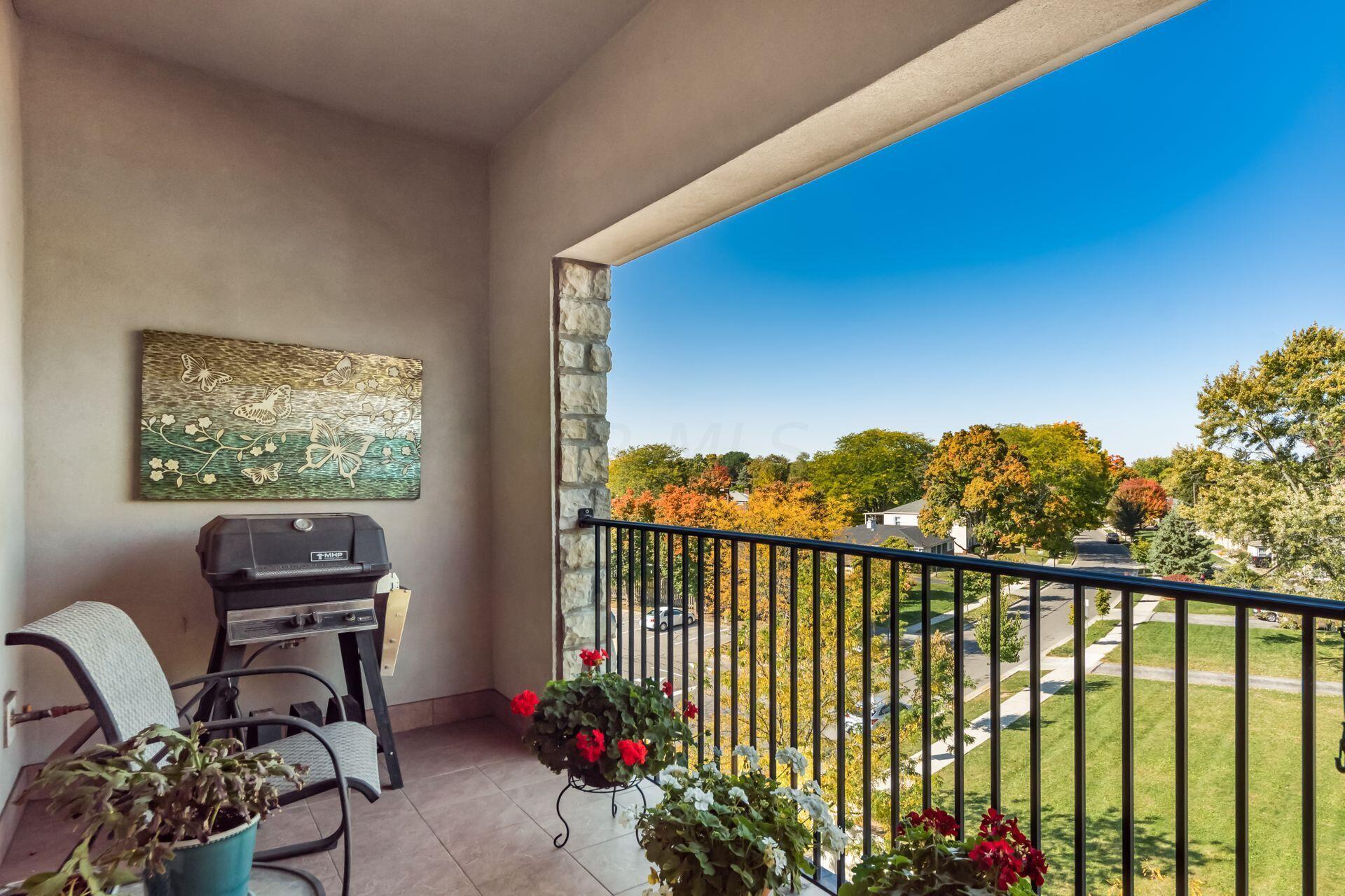 3175 Tremont Road, 401