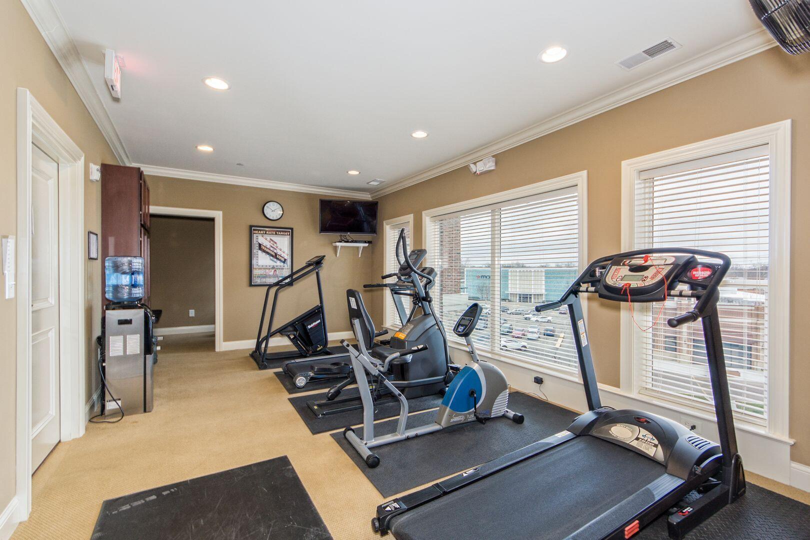 3175 Tremont Road, 401