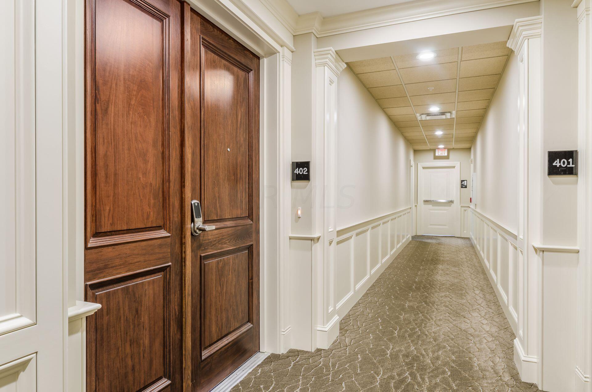3175 Tremont Road, 402