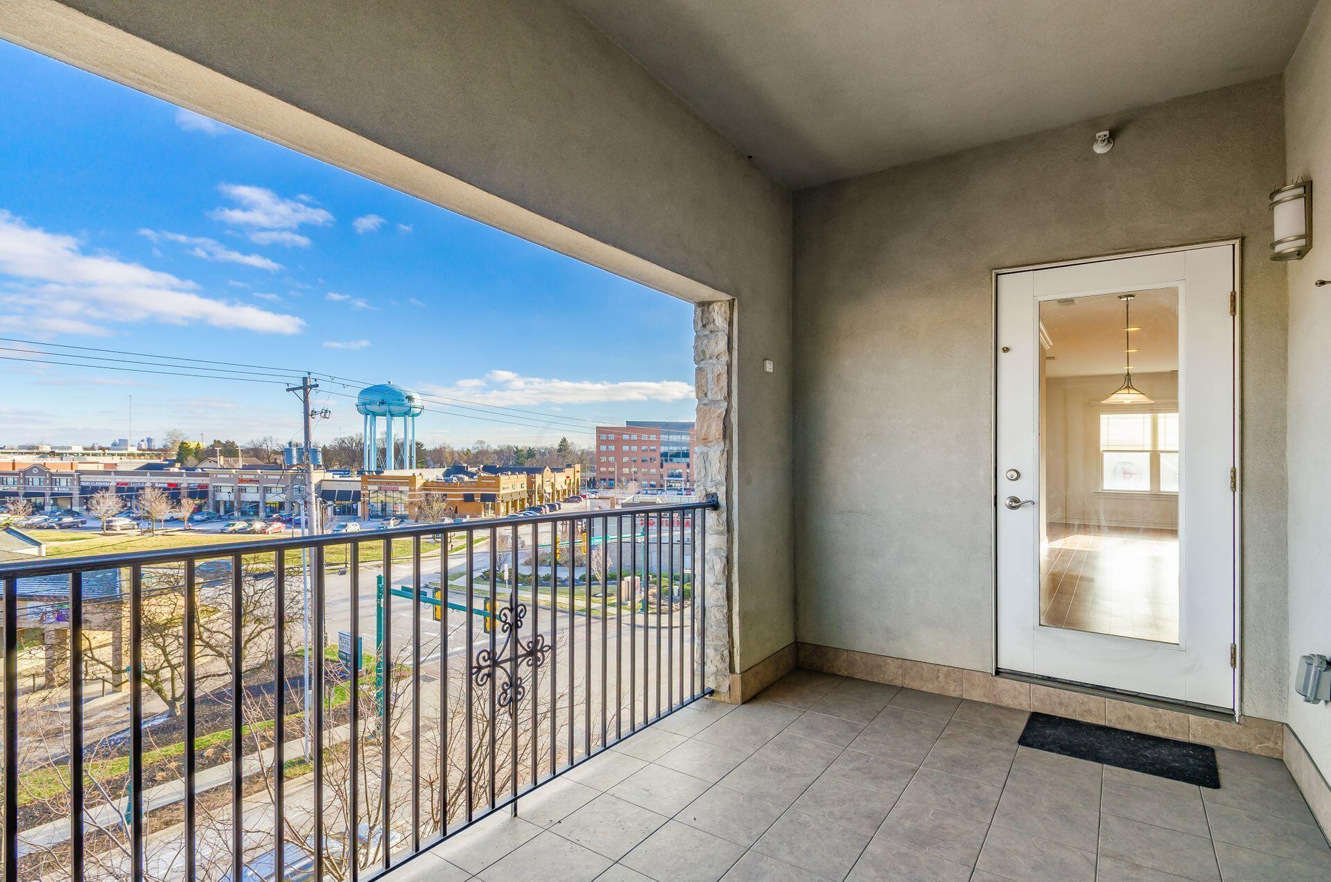3175 Tremont Road, 402