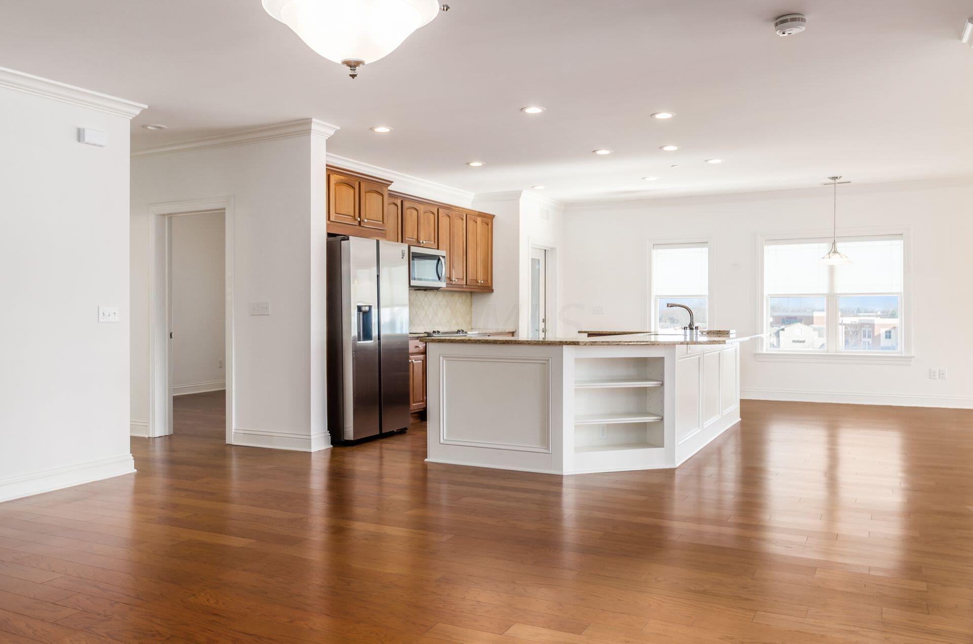 3175 Tremont Road, 402