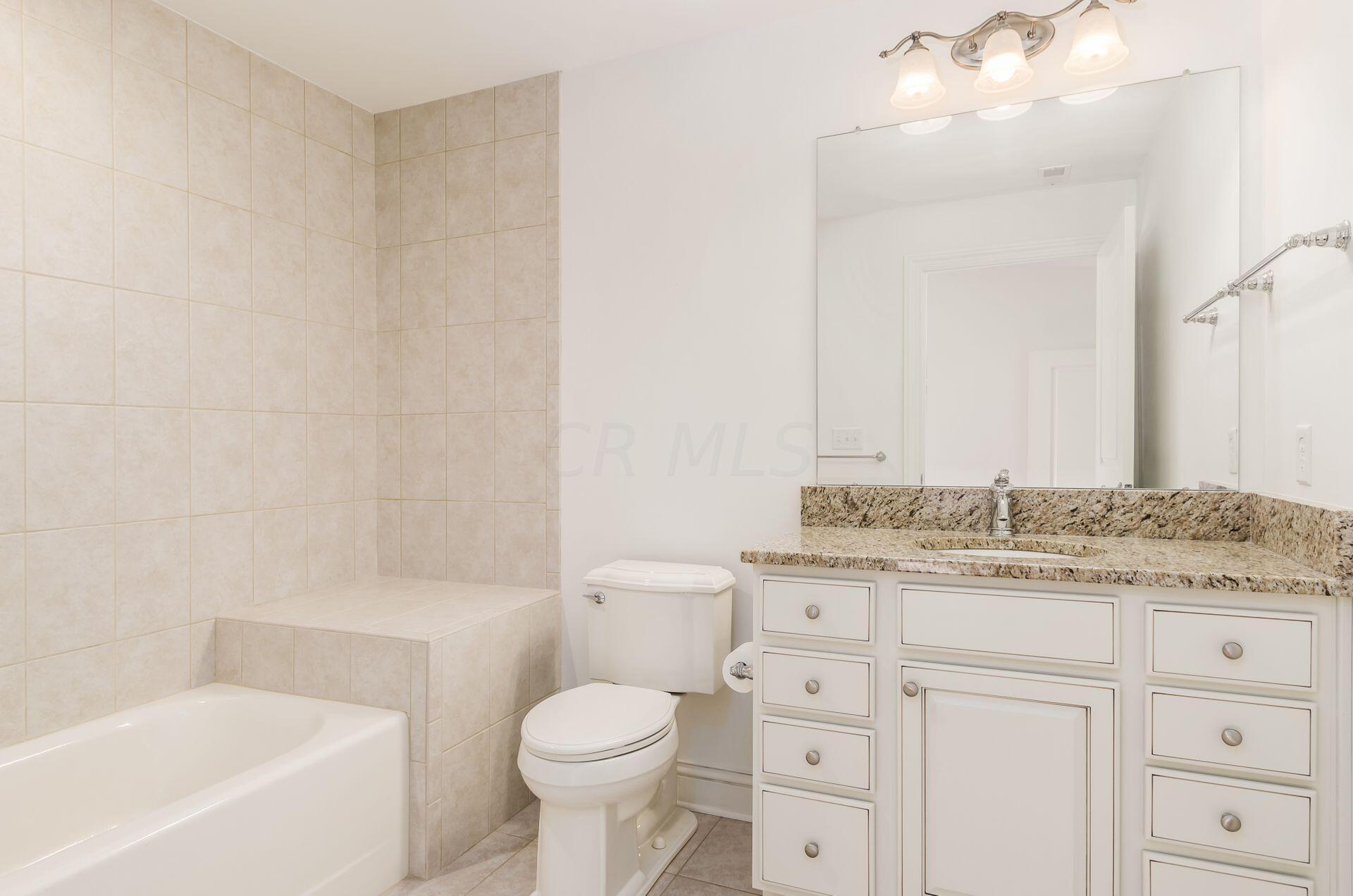 3175 Tremont Road, 402
