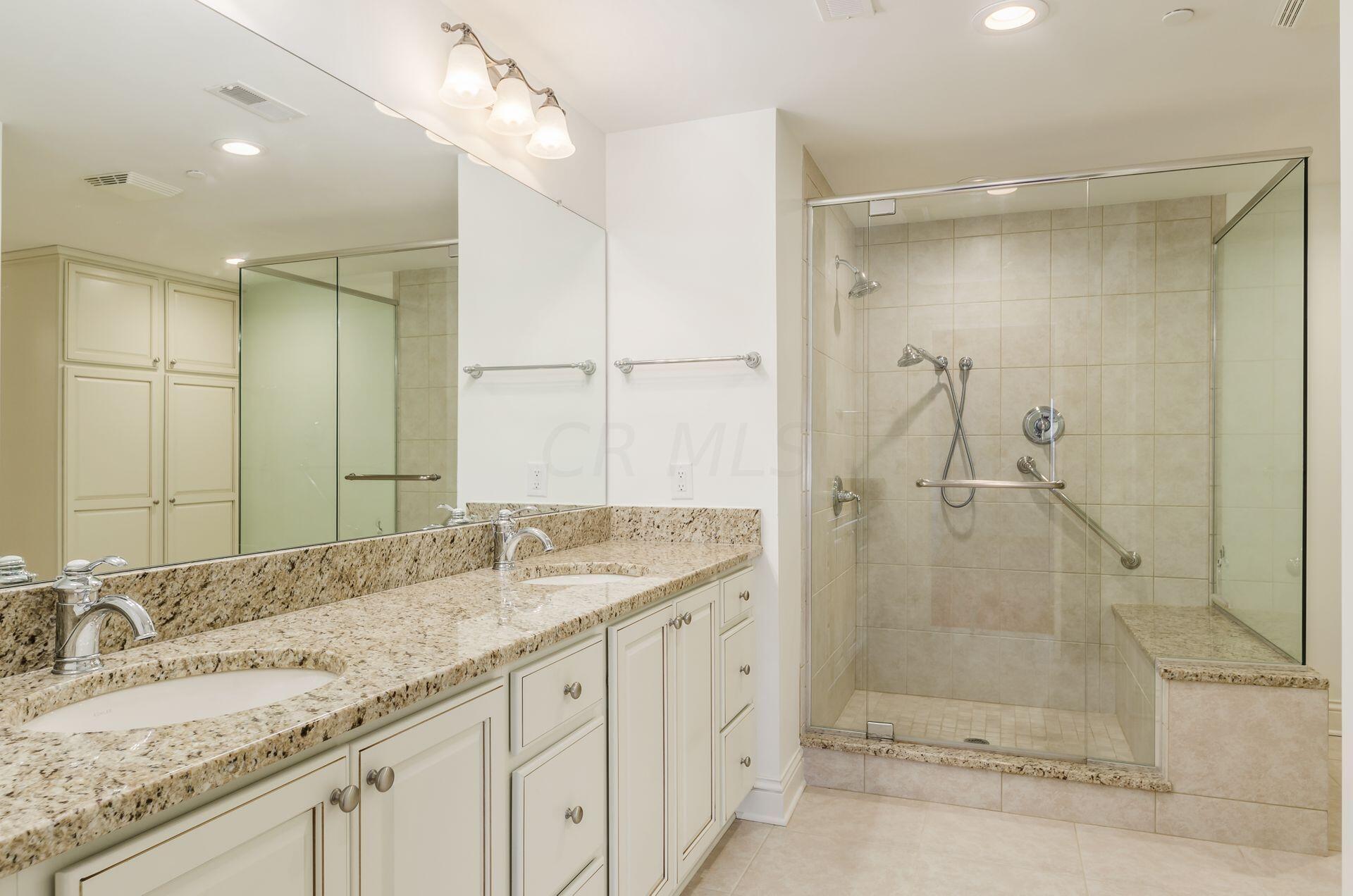 3175 Tremont Road, 402