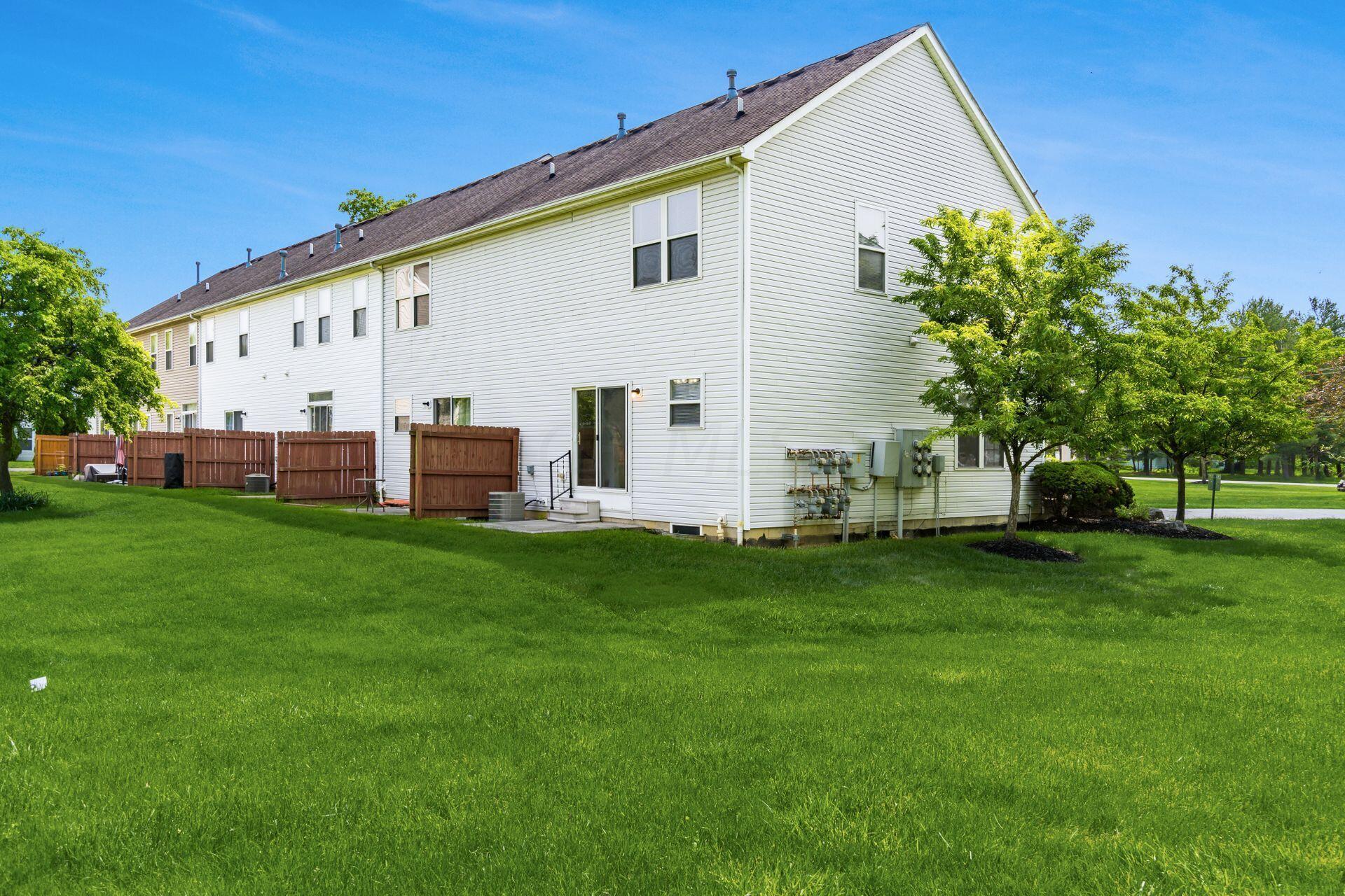 1159 Park Drive, 201