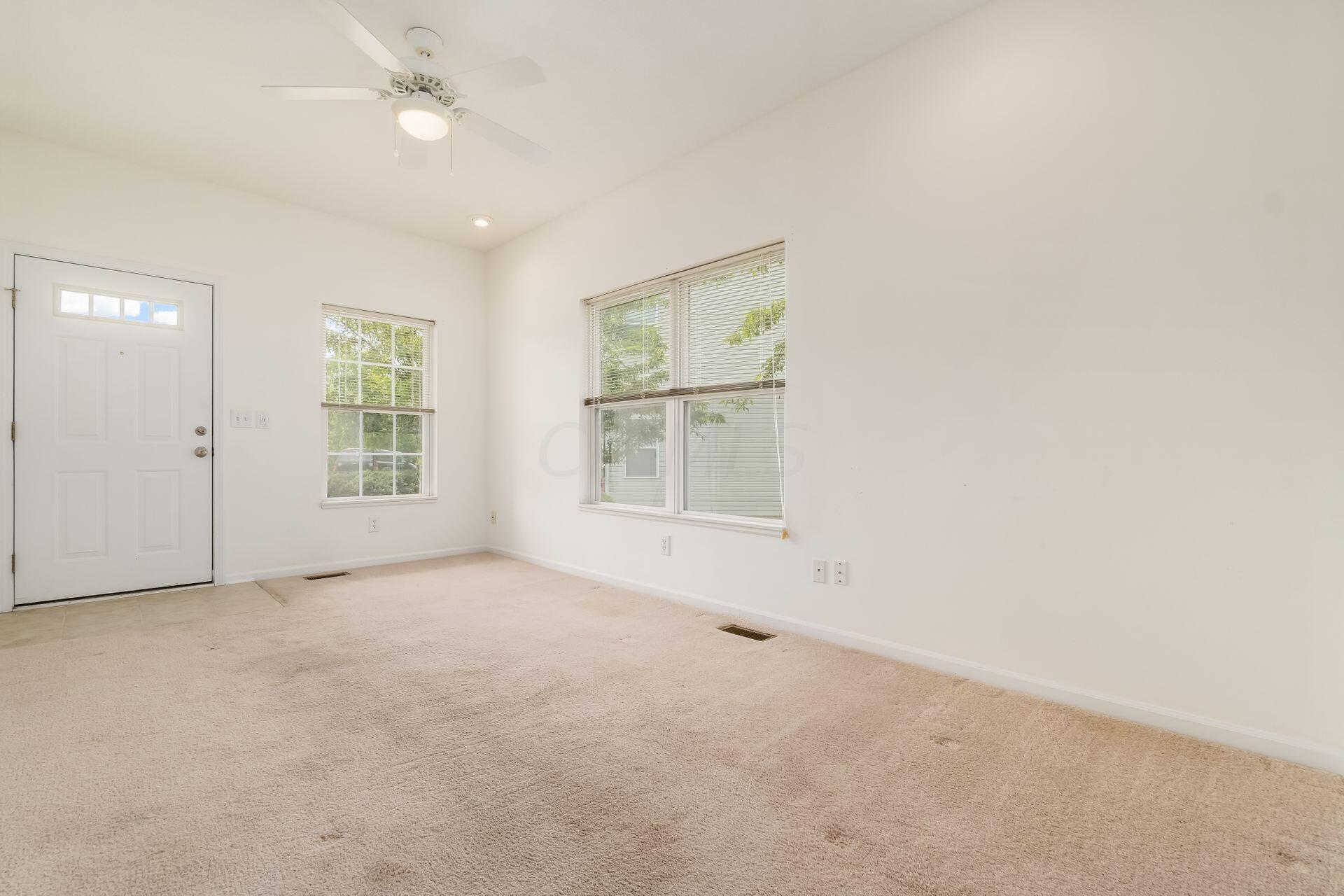 1159 Park Drive, 201