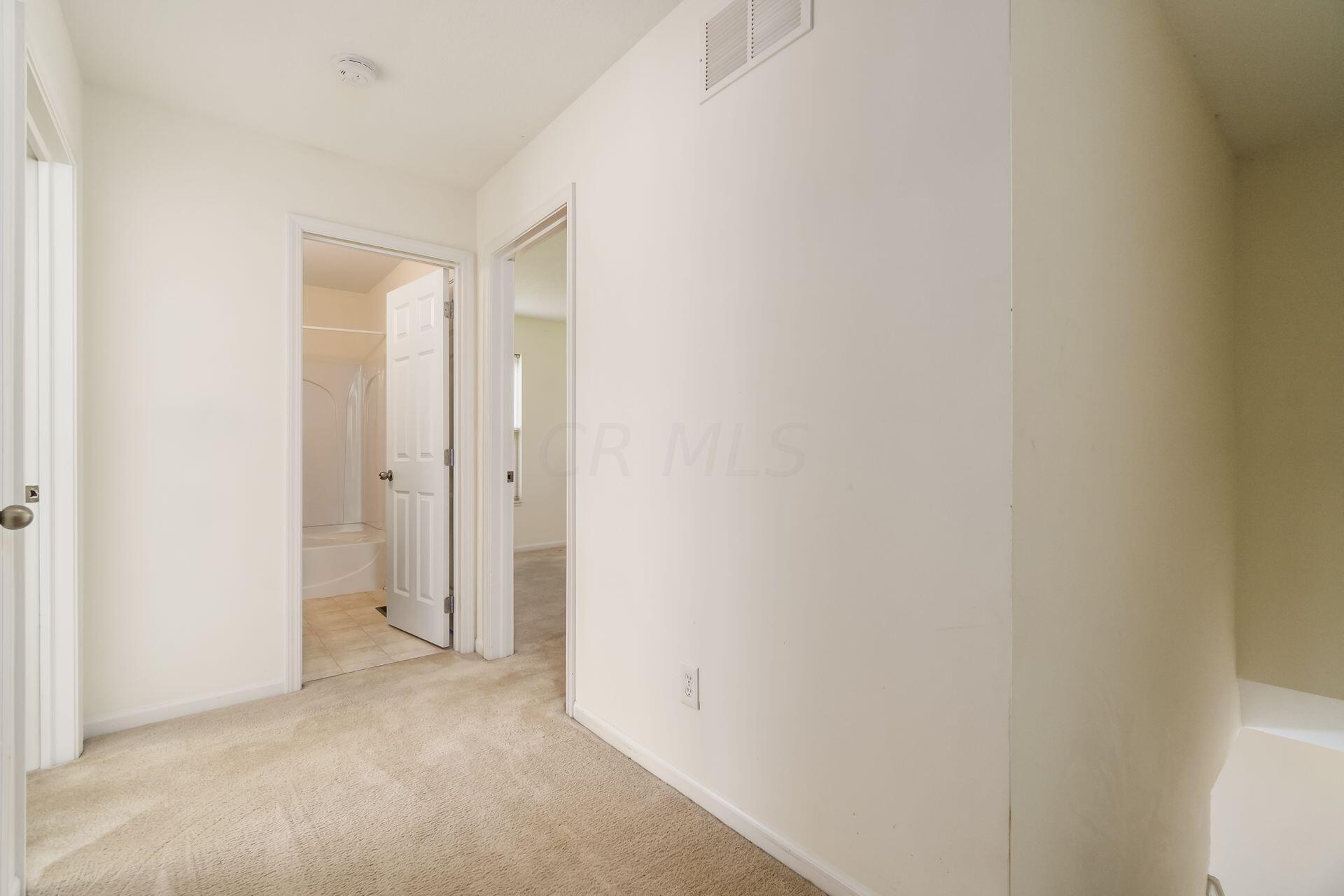 1159 Park Drive, 201