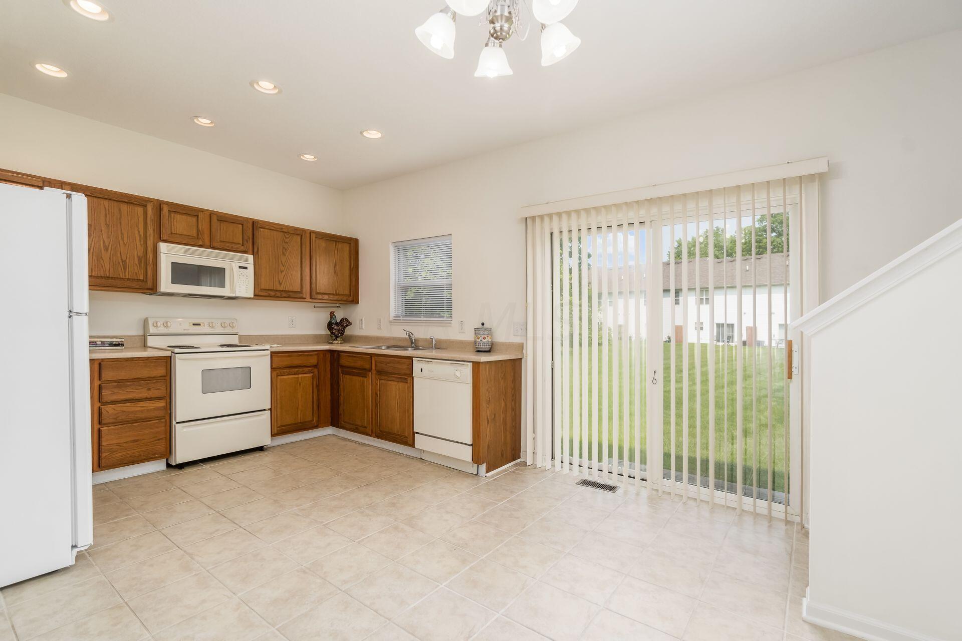 1159 Park Drive, 201