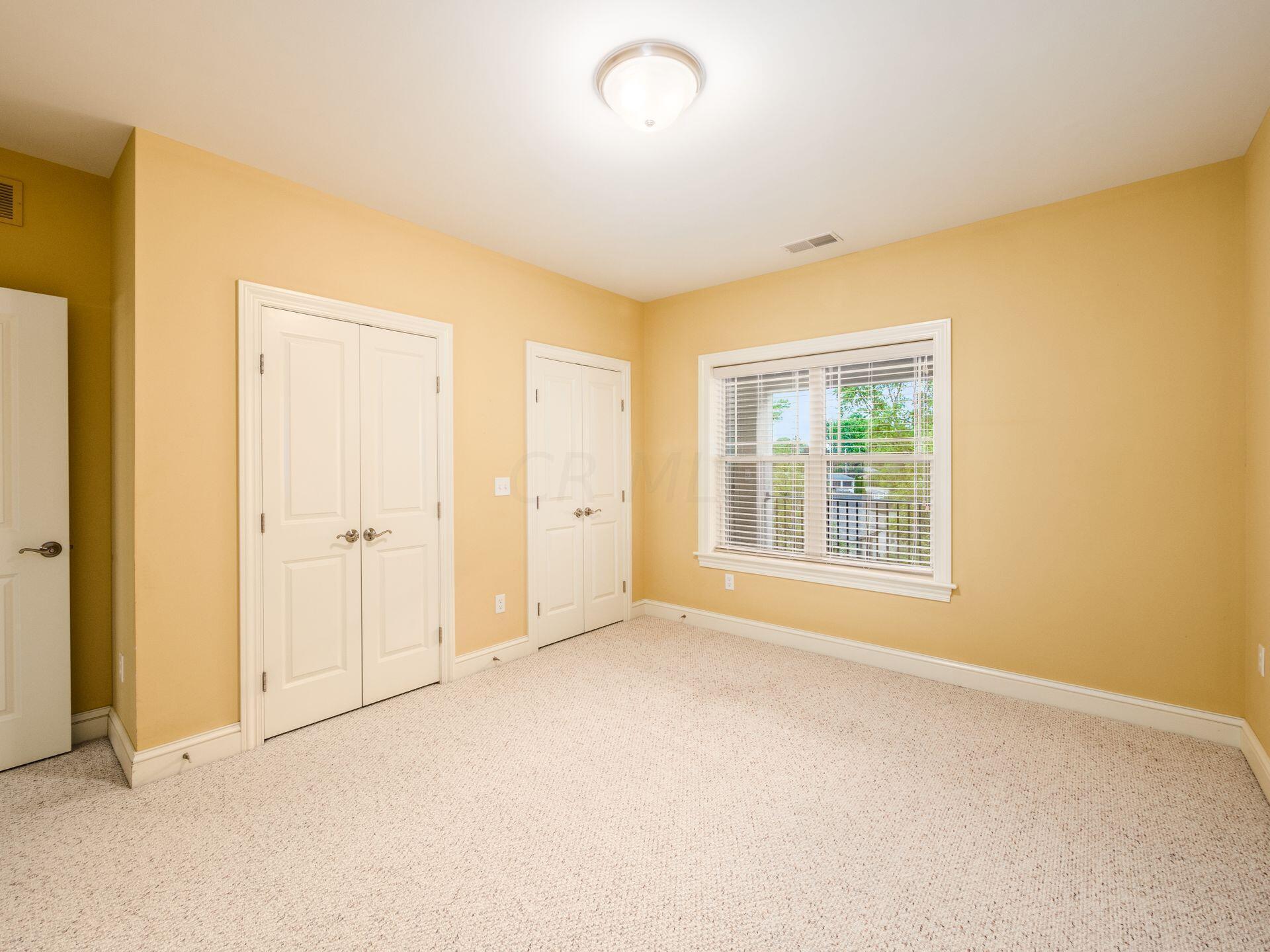 3175 Tremont Road, 303