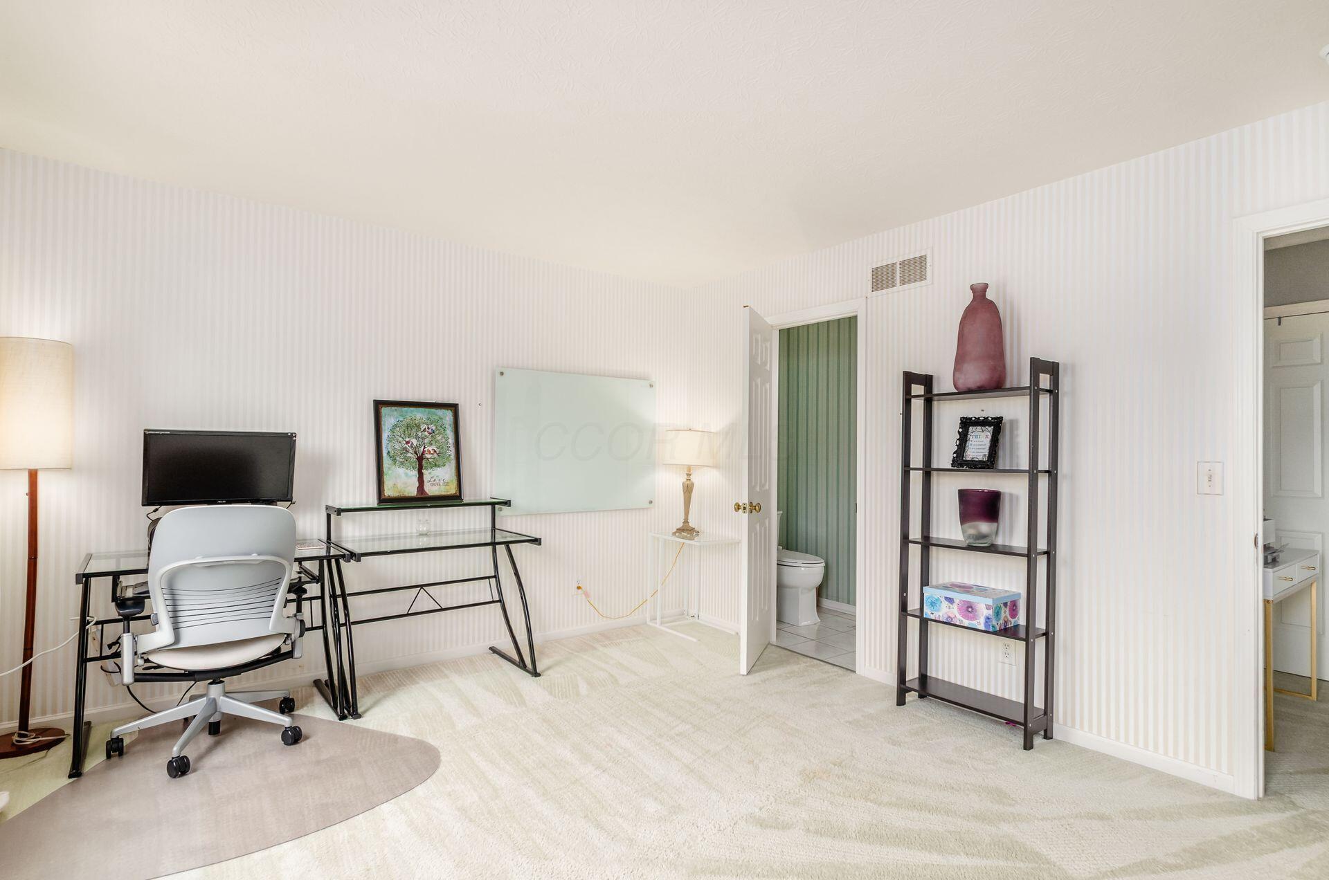 2232 Victoria Park Drive